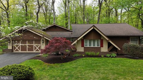 120 ANGELA DRIVE NEW HOLLAND PA 17557