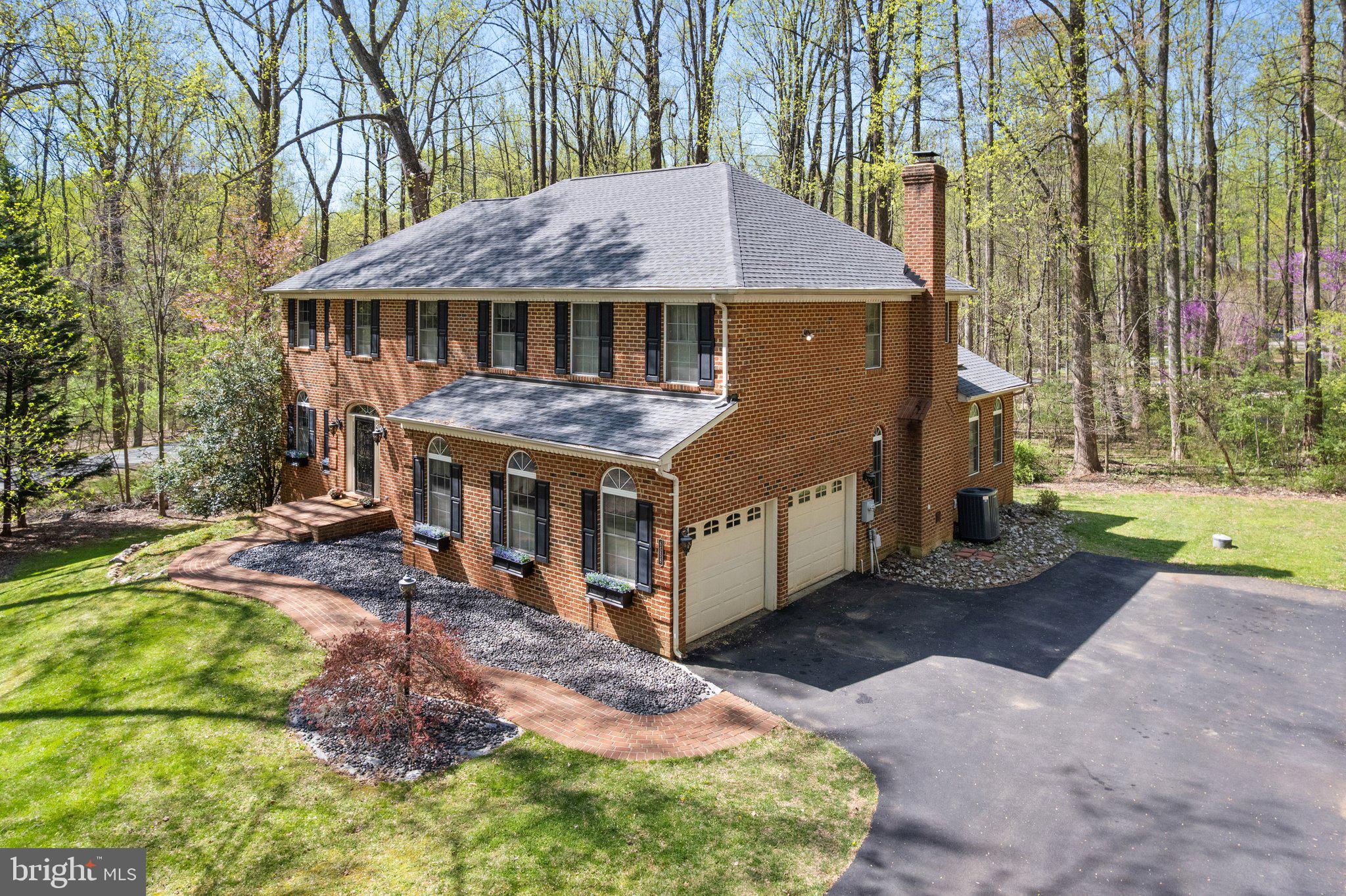 6558 STONERIDGE COURT