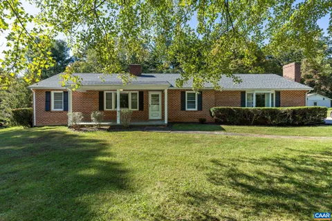 1040 Advance Mills Rd, Ruckersville, VA MLS: 662611