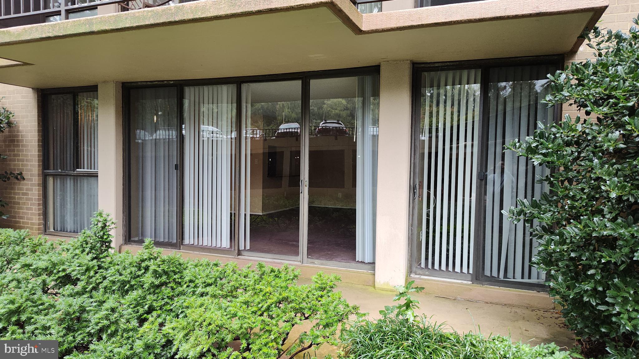 WESTCHESTER PARK - Residential Lease