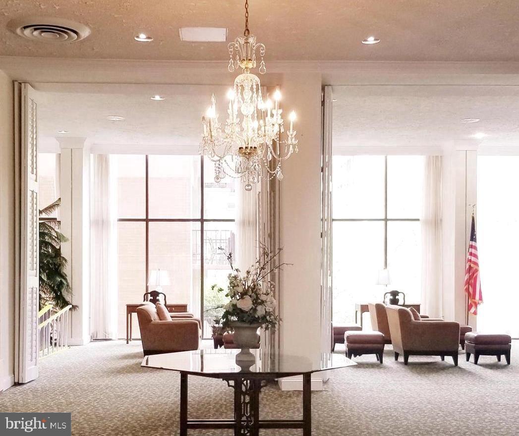 WESTCHESTER PARK - Residential Lease