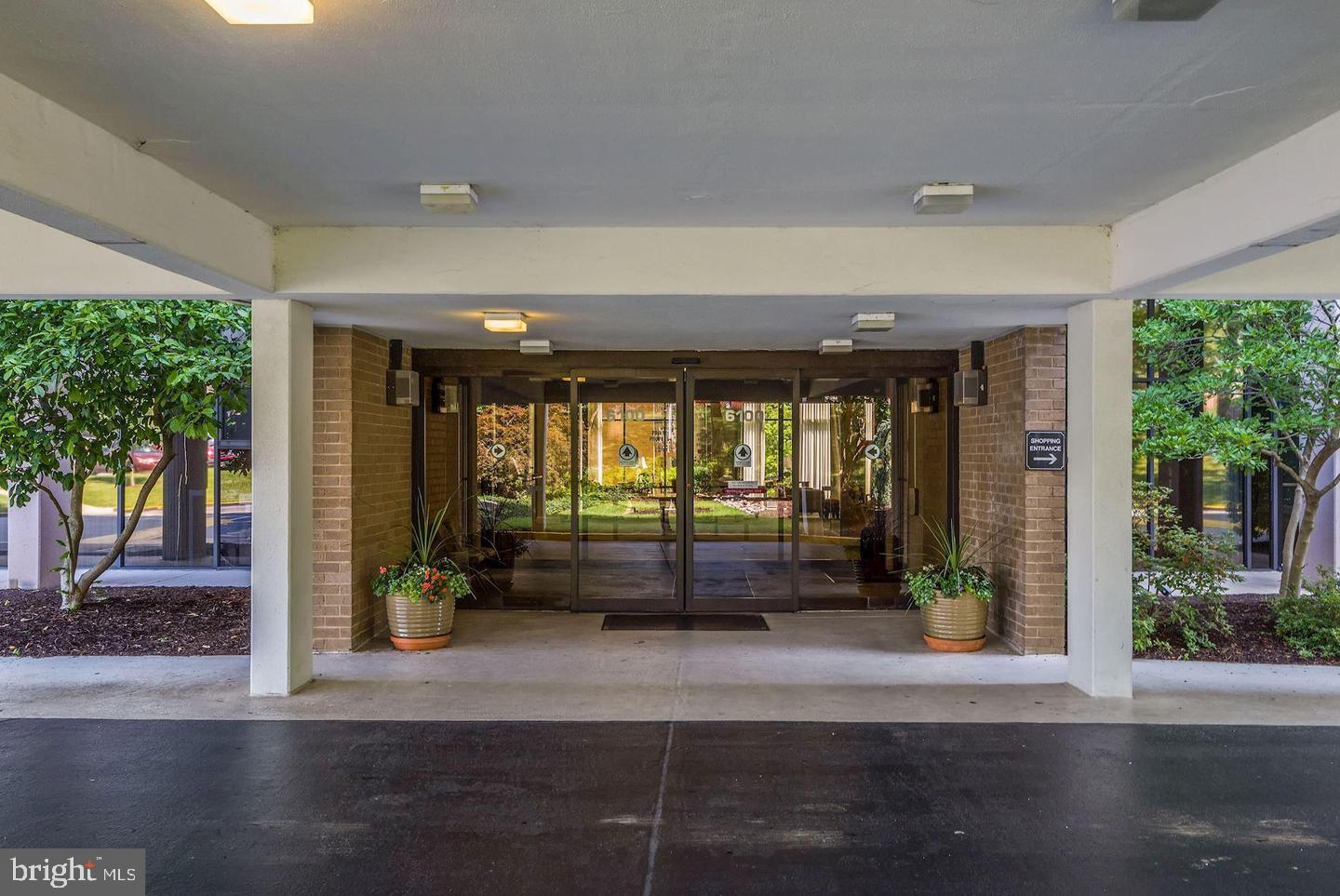 WESTCHESTER PARK - Residential Lease