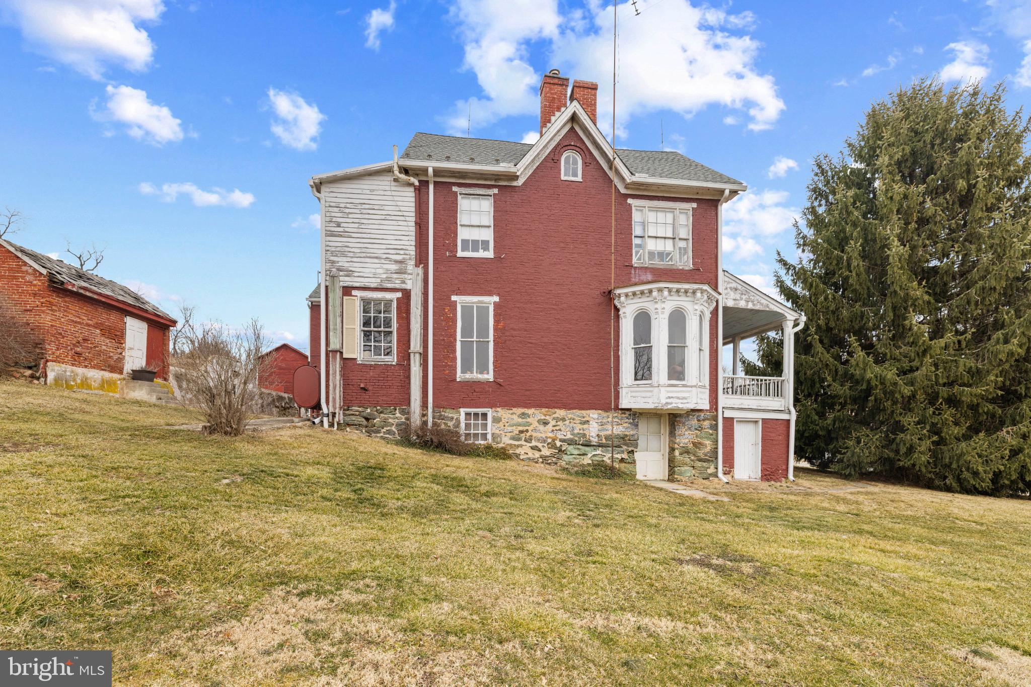 1118 BACHMANS VALLEY ROAD