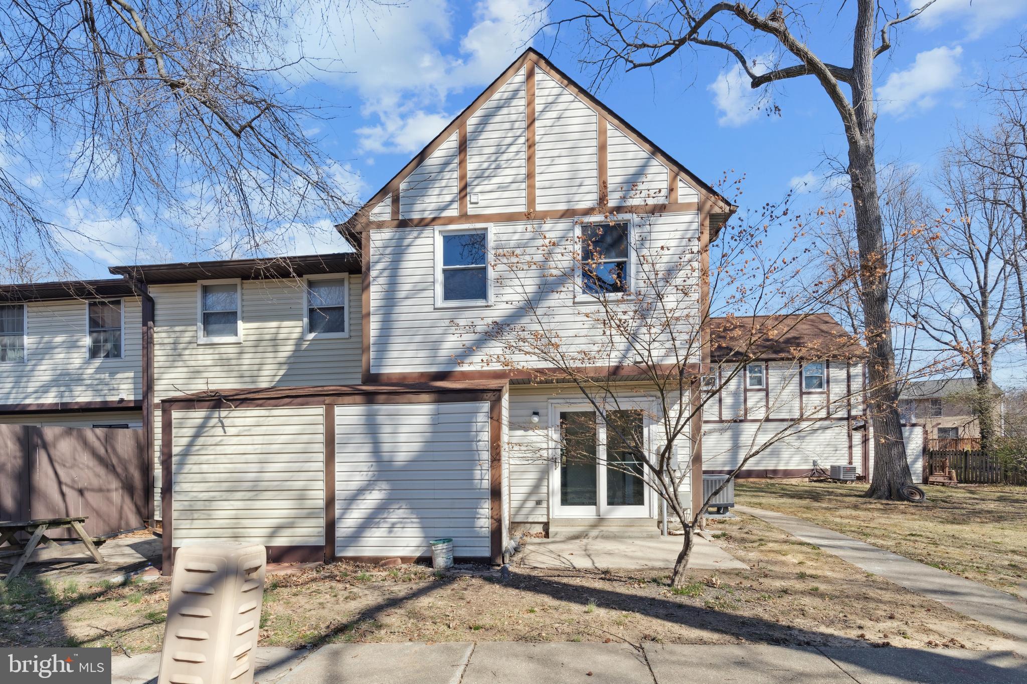 OAKWOOD VILLAGE CONDO - Residential