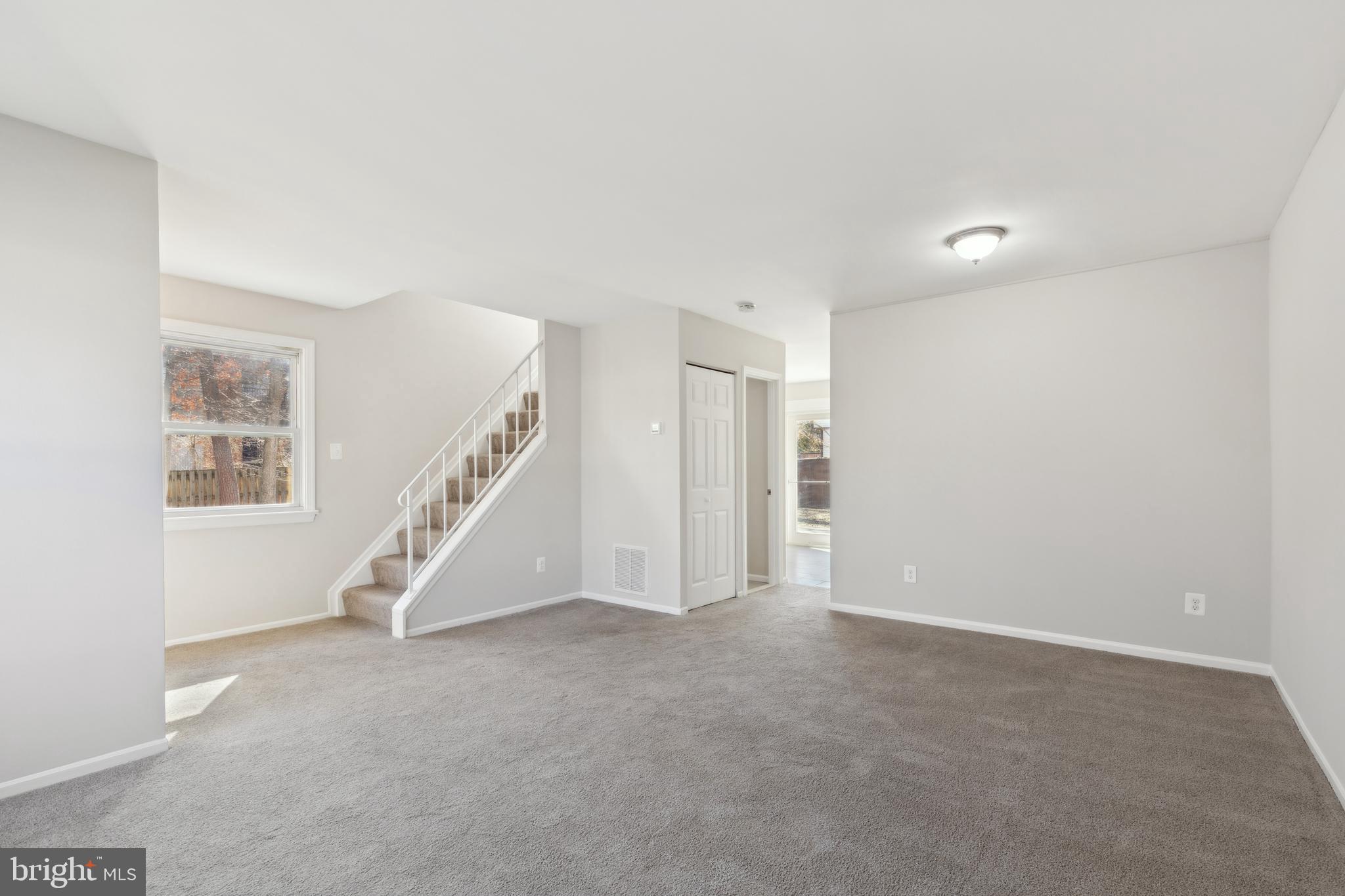 OAKWOOD VILLAGE CONDO - Residential