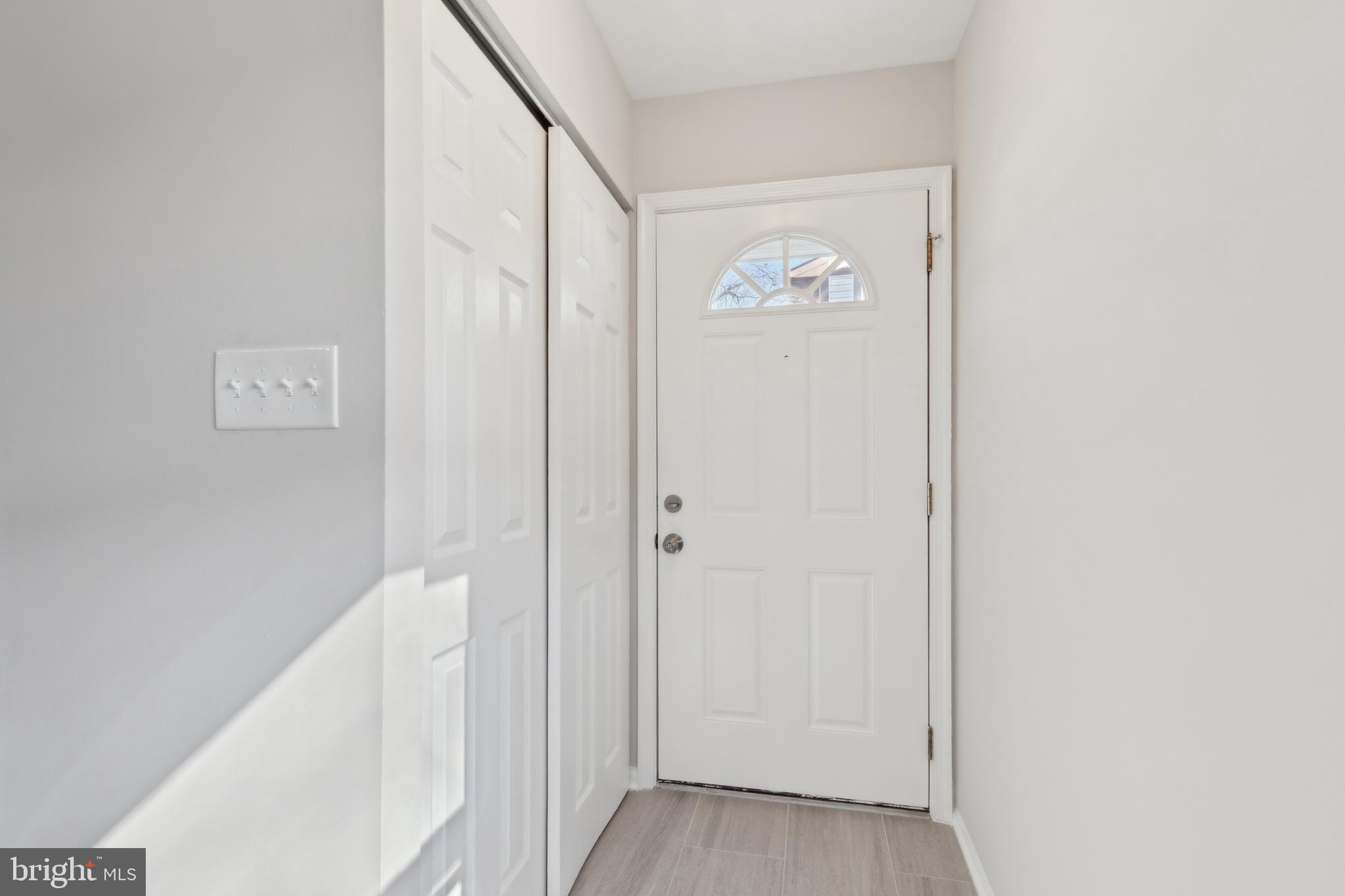 OAKWOOD VILLAGE CONDO - Residential