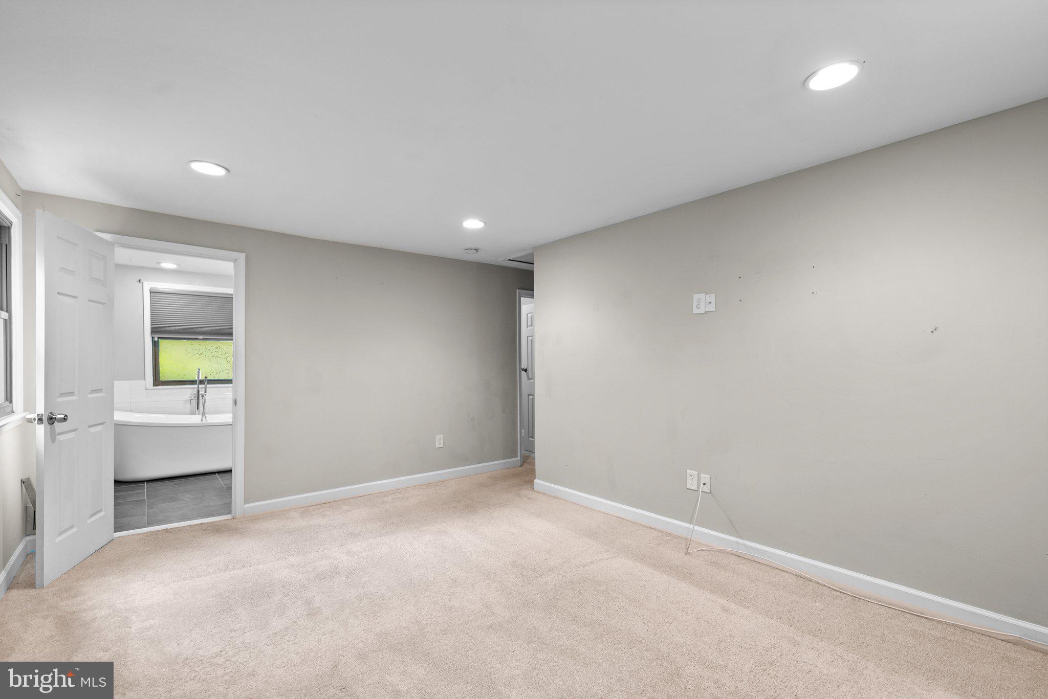 UPPER MARLBORO - Residential