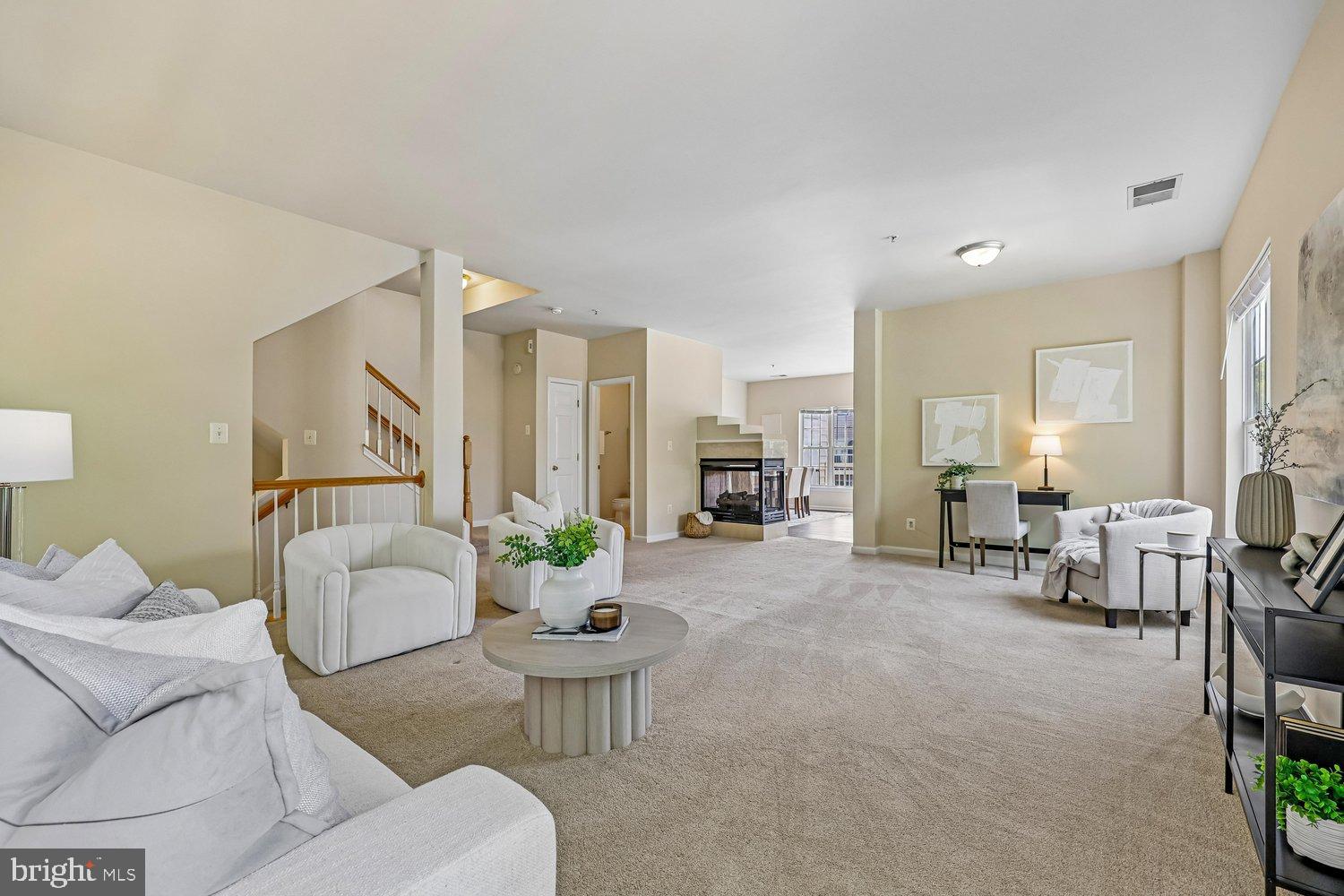 621 MAIN STREET B 621-B