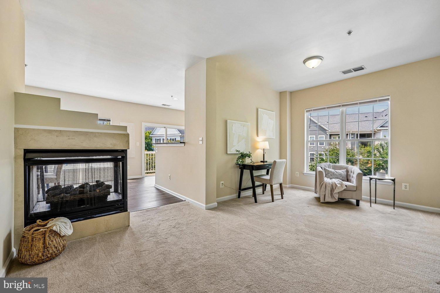 621 MAIN STREET B 621-B