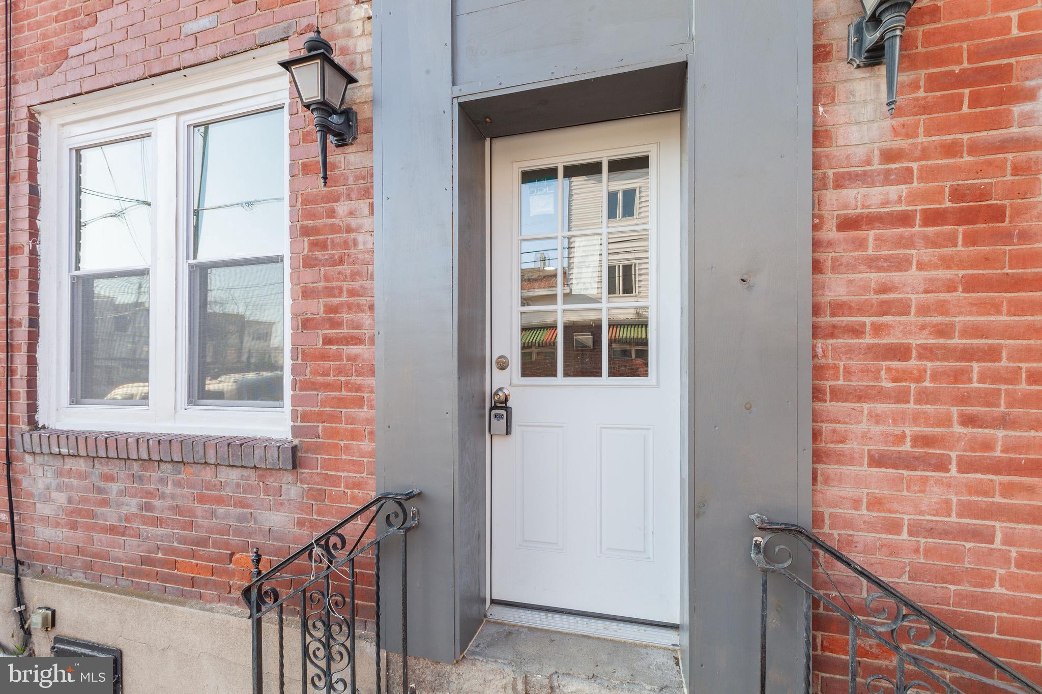 25 W COAL STREET