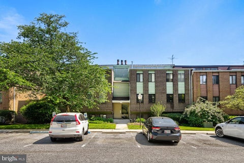 Condo For Rent - 3 Windblown Court #102<br/> BALTIMORE, MD 21209