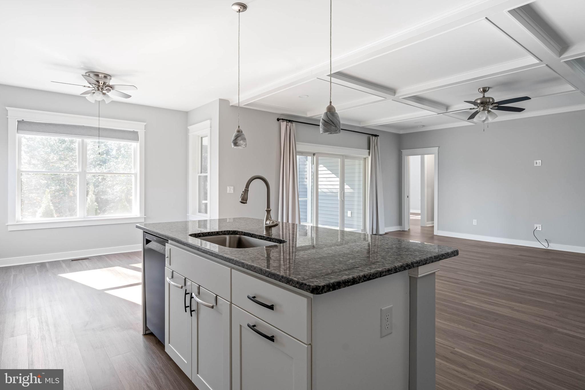 FAIRWAY VILLAS - Residential