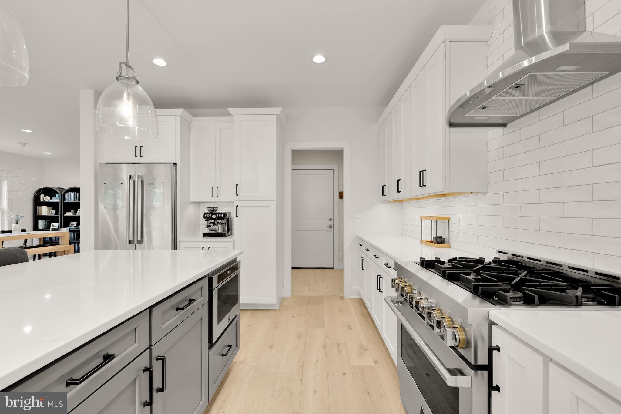 CARLIN SPRINGS - Residential