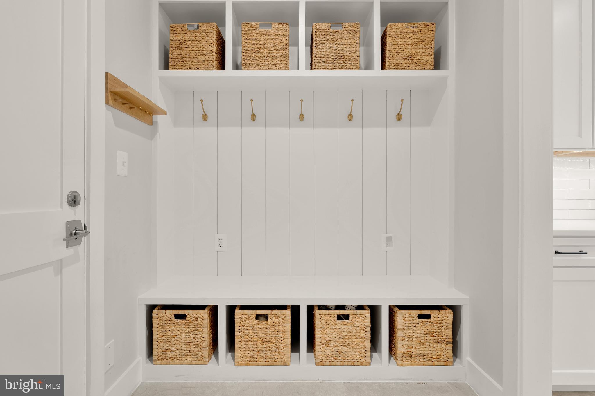 CARLIN SPRINGS - Residential