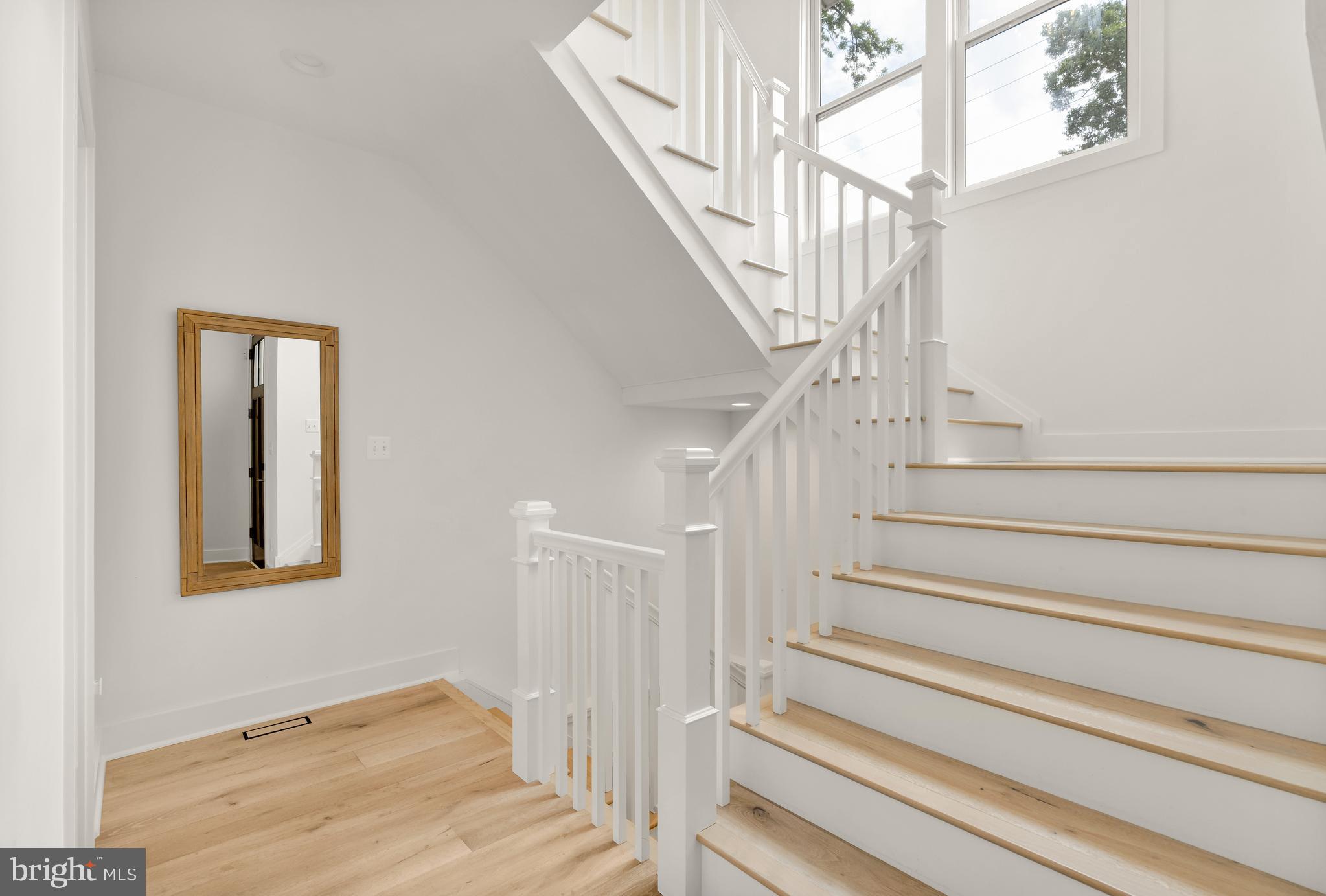 CARLIN SPRINGS - Residential