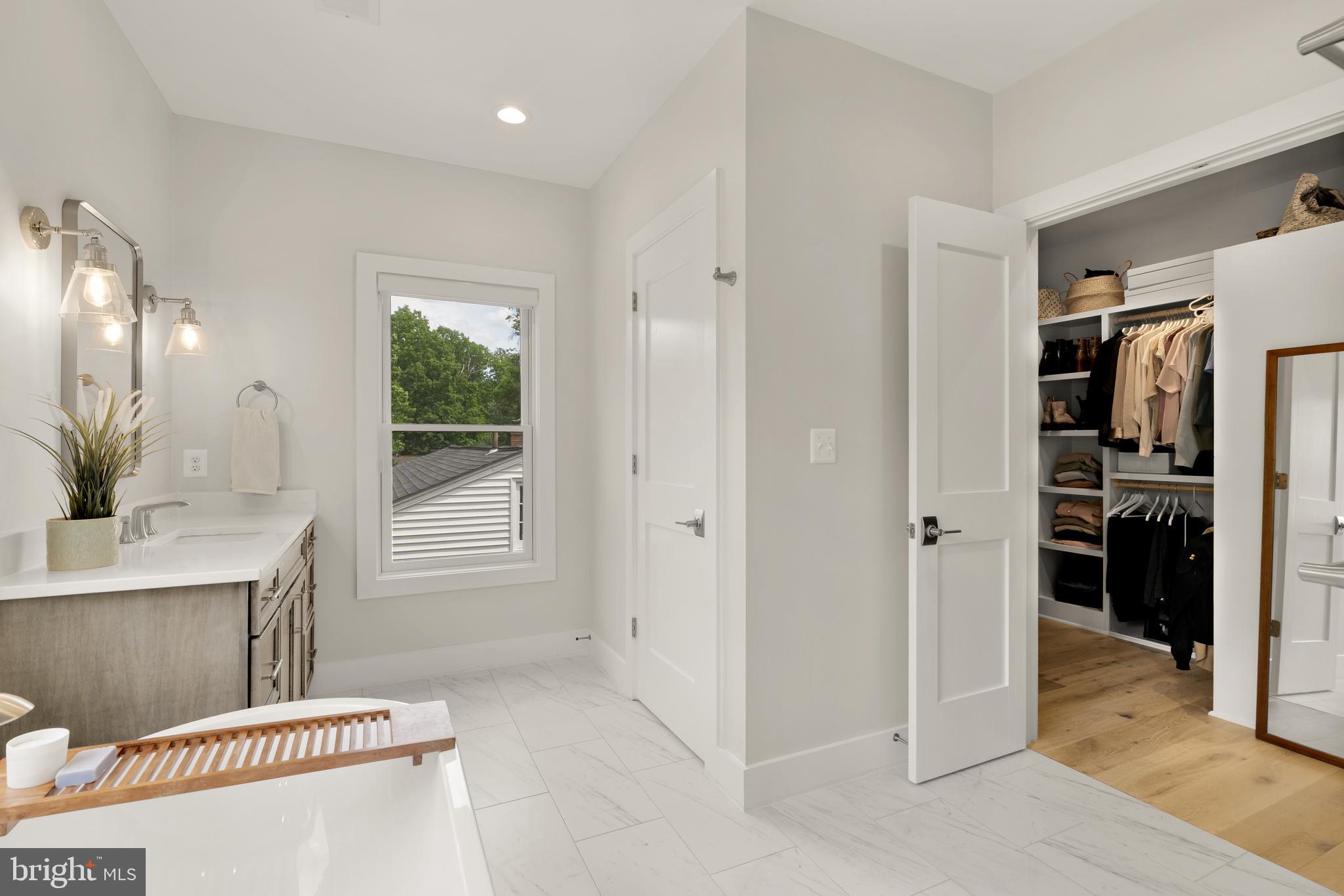 CARLIN SPRINGS - Residential