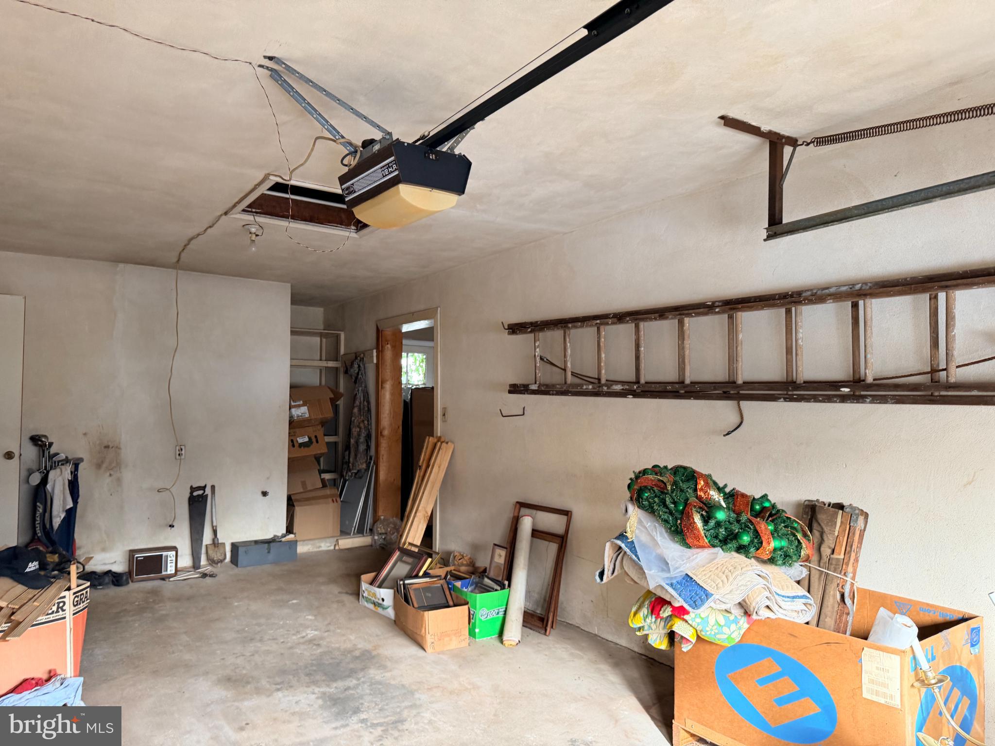 WEBSTER FARM - Residential