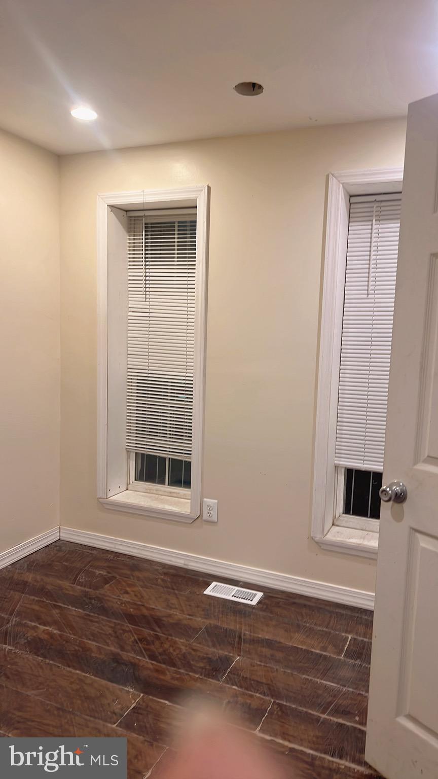 BALTIMORE EAST - SOUTH CLIFTON PARK HIST. DISTRICT - Residential