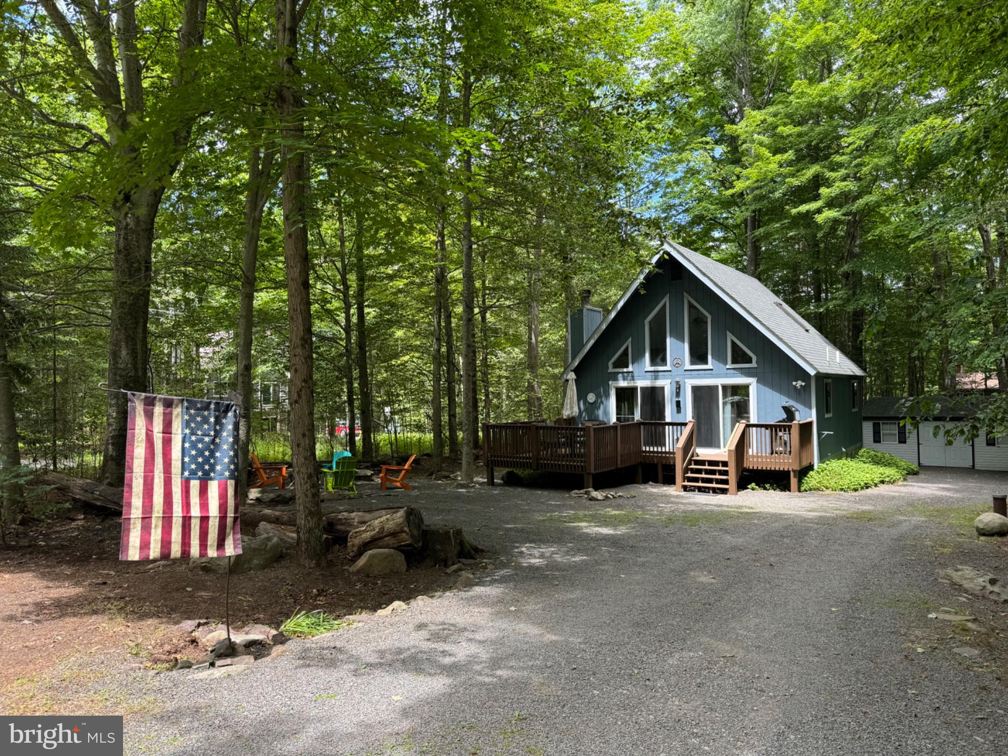 105 MOSHANNON COURT