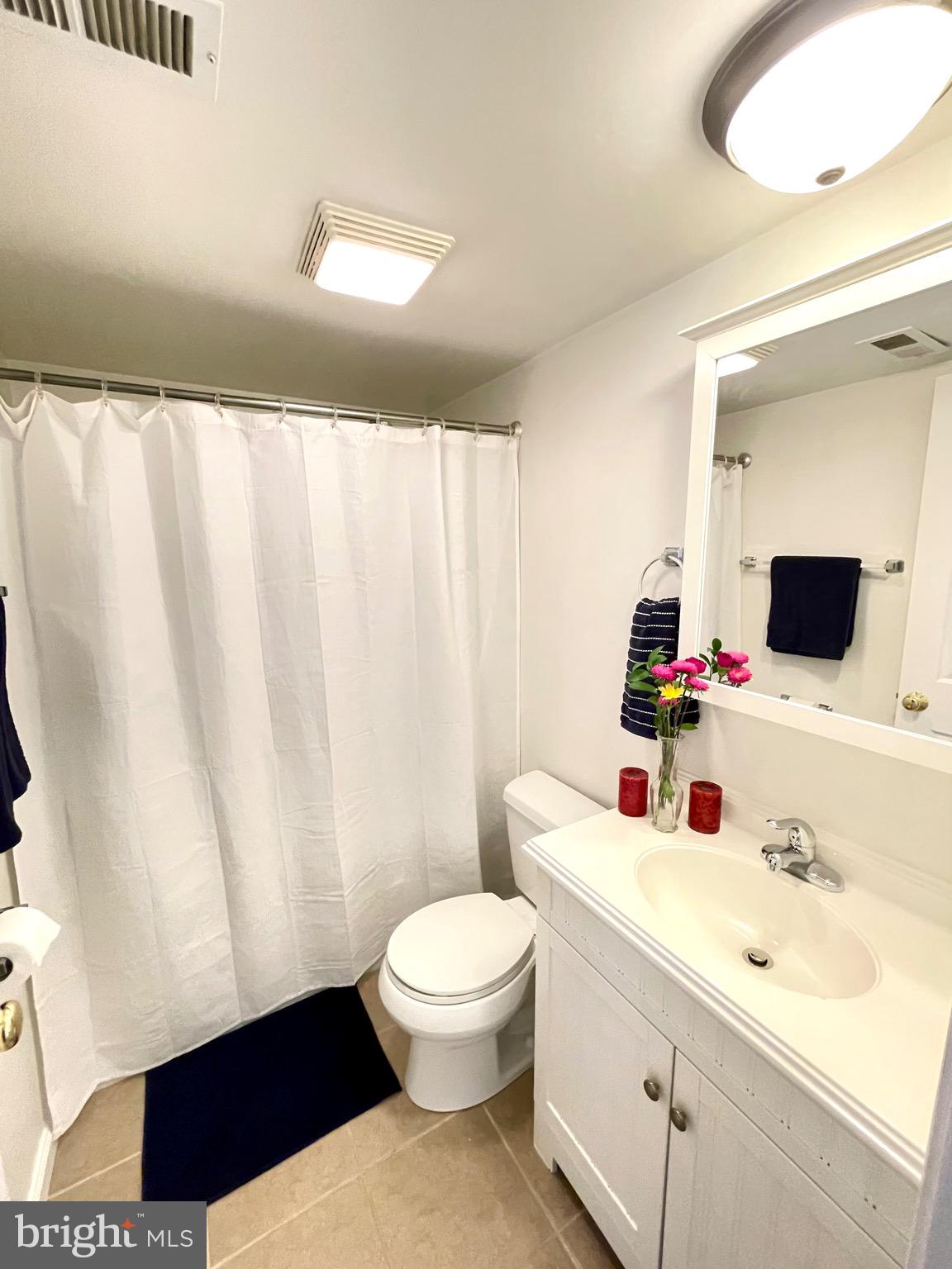 CHATHAM VIL OF TOW - Residential