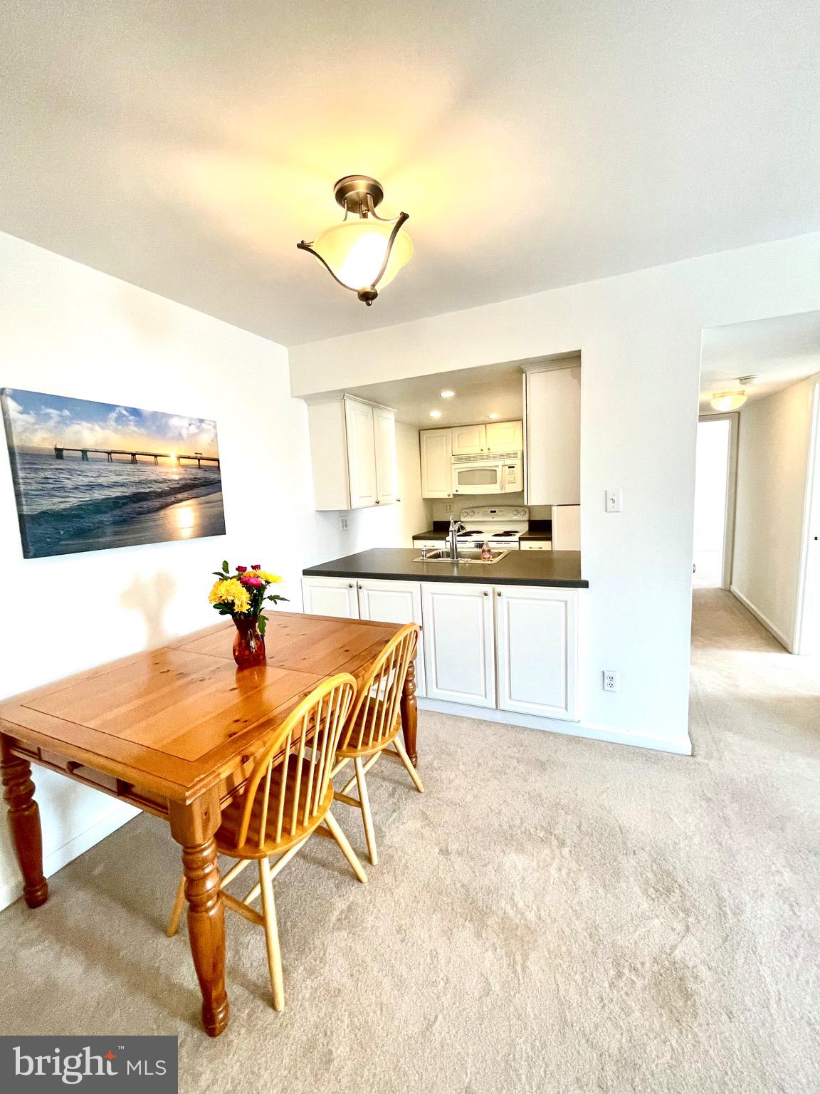 CHATHAM VIL OF TOW - Residential