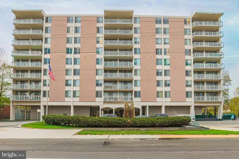 Condo For Sale - 6210 Park Heights Avenue #400<br/> Baltimore City County, BALTIMORE, MD 21215