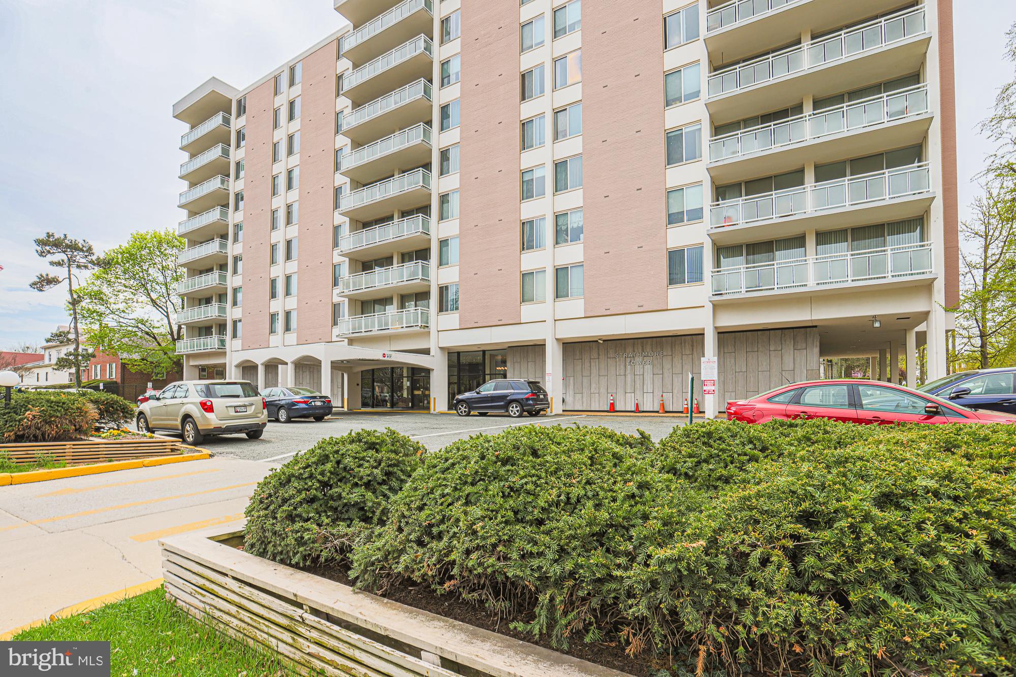 6210 PARK HEIGHTS AVENUE 400