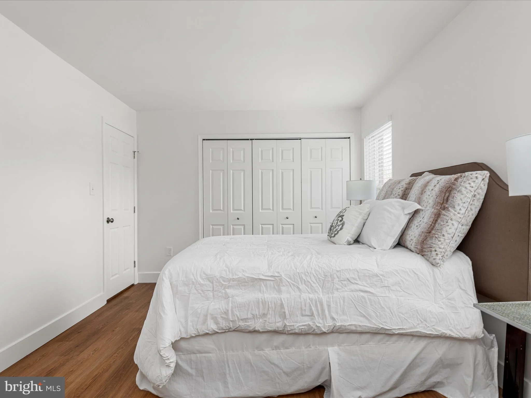 Springfield, Virginia 22152, United States, 3 Bedrooms Bedrooms, ,3 BathroomsBathrooms,Residential,Pending,4075