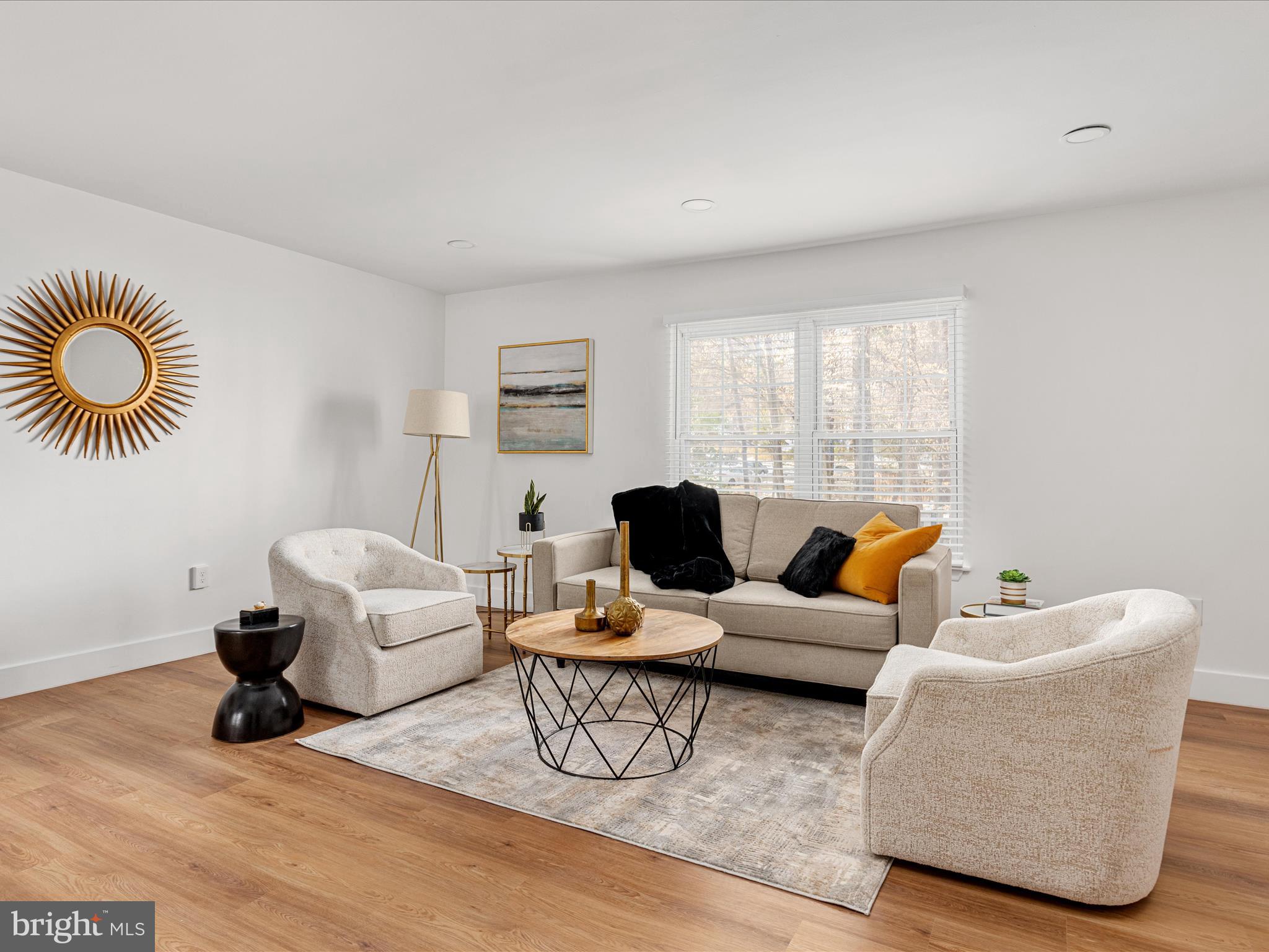 SHANNON STATION - Residential