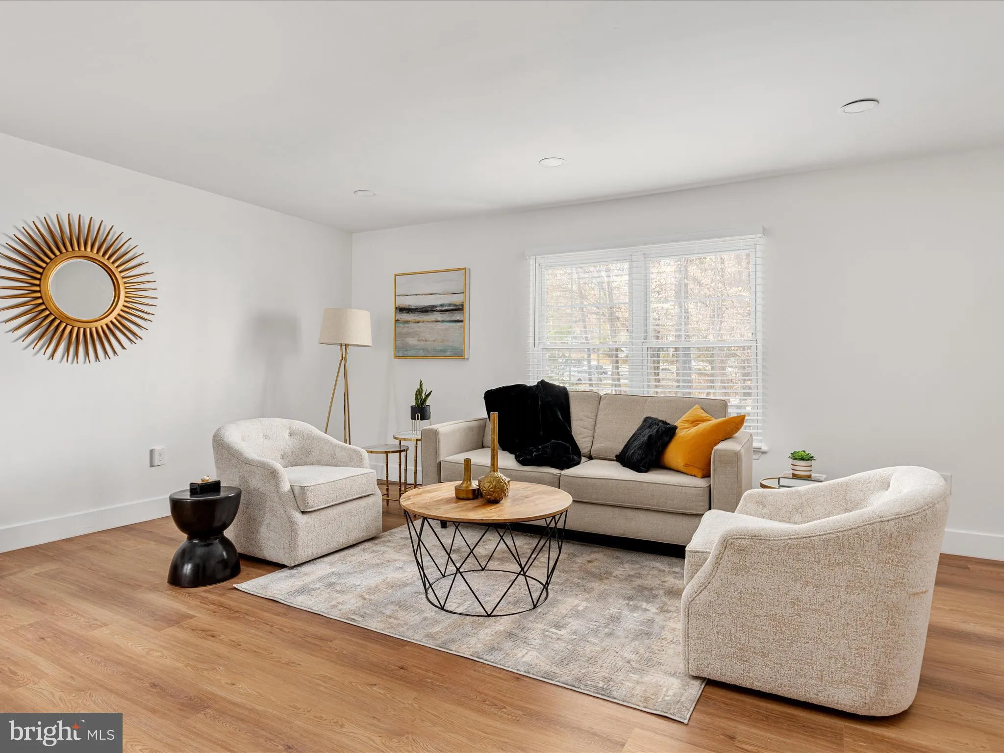 Springfield, Virginia 22152, United States, 3 Bedrooms Bedrooms, ,3 BathroomsBathrooms,Residential,Pending,4075