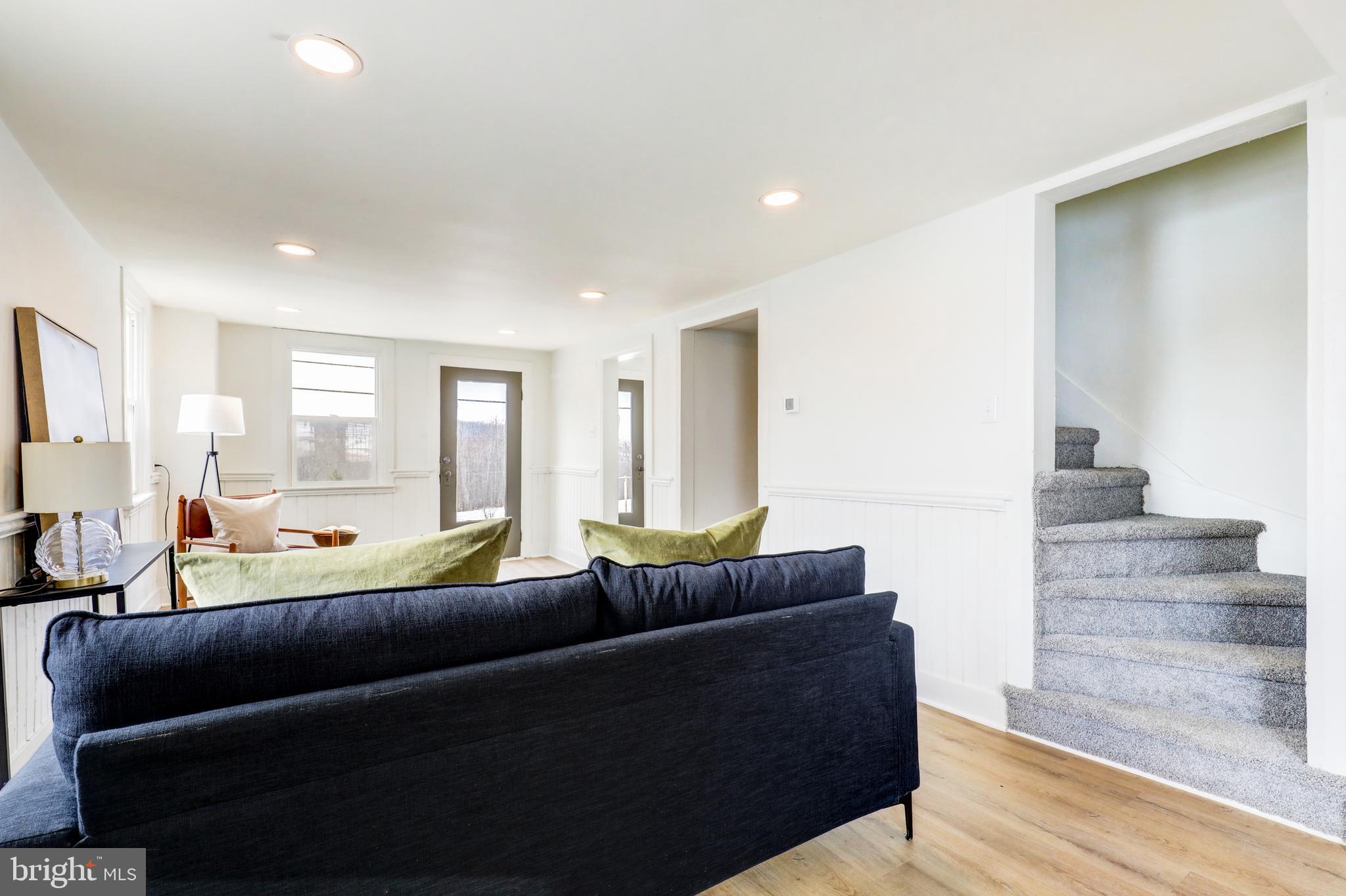 SNYDER CORNER - Residential