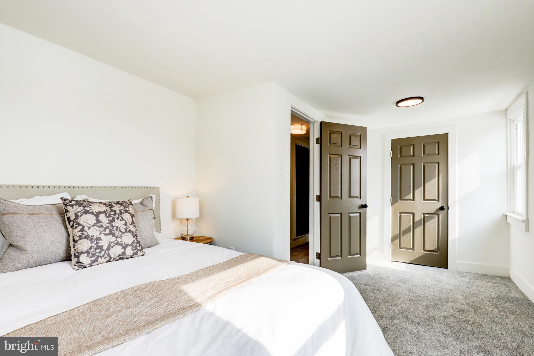 SNYDER CORNER - Residential