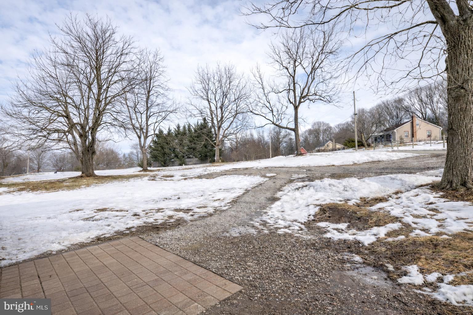 SNYDER CORNER - Residential