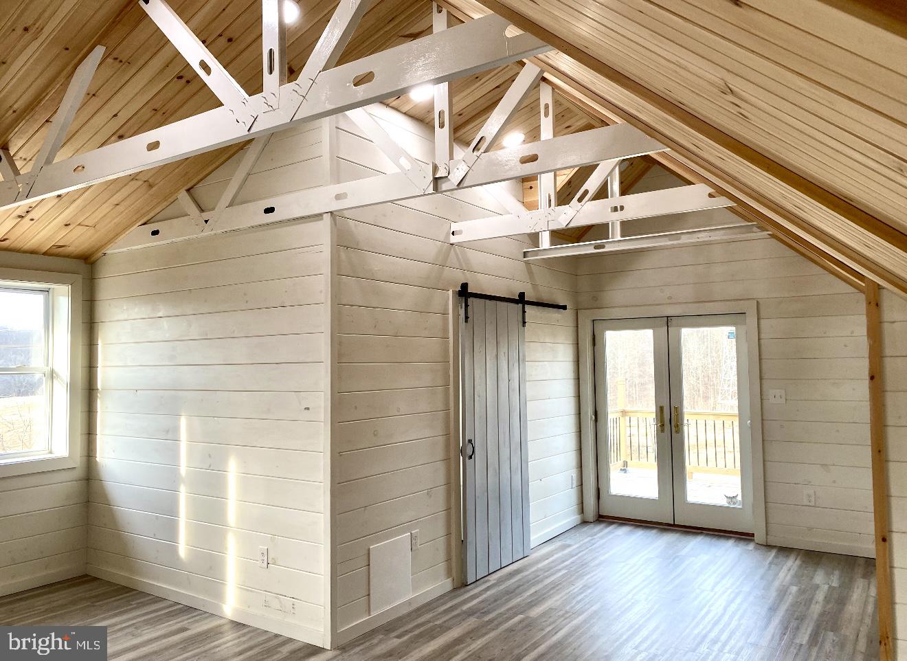 WARTHEN KNOLLS - Residential