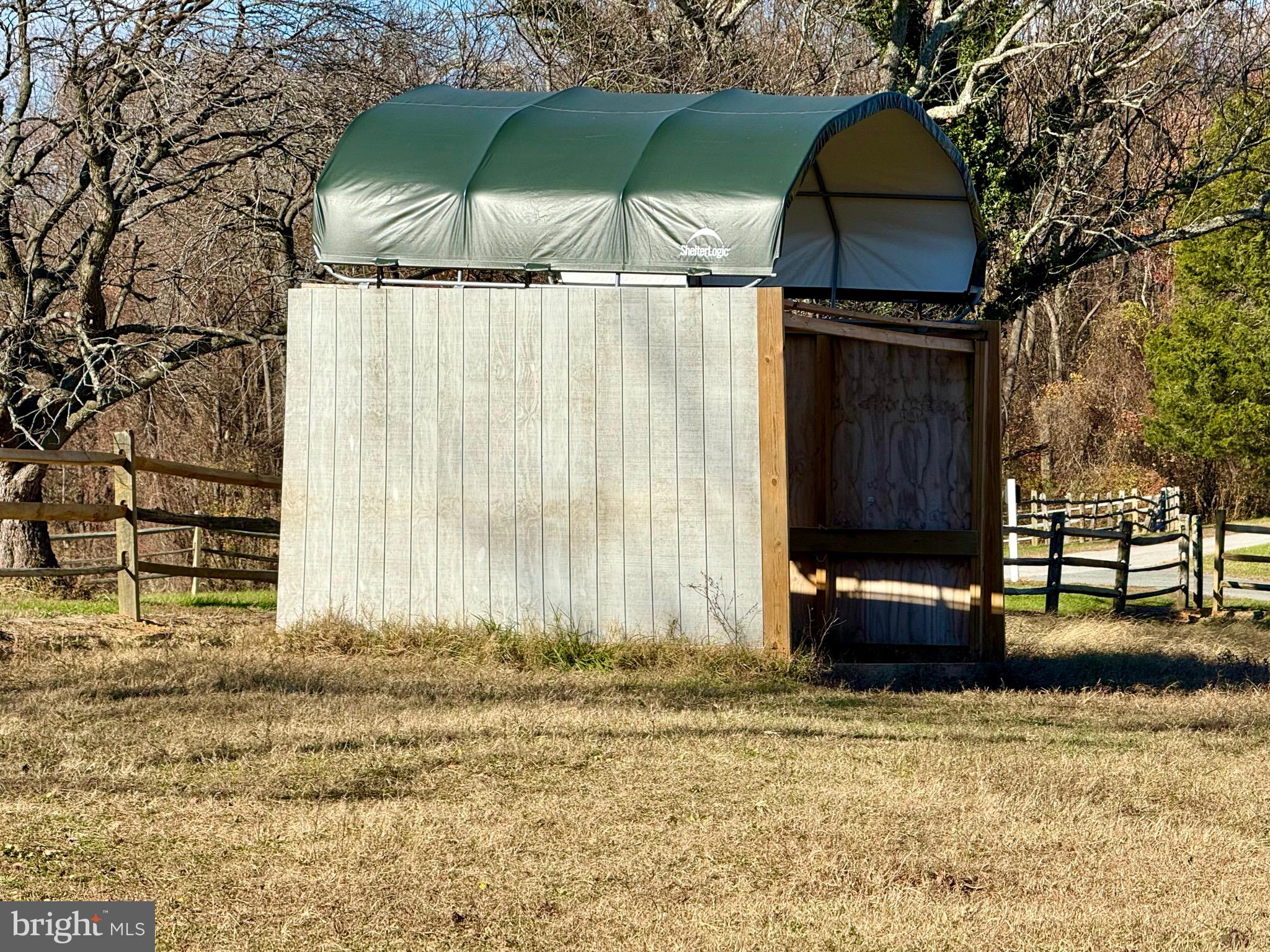 WARTHEN KNOLLS - Residential