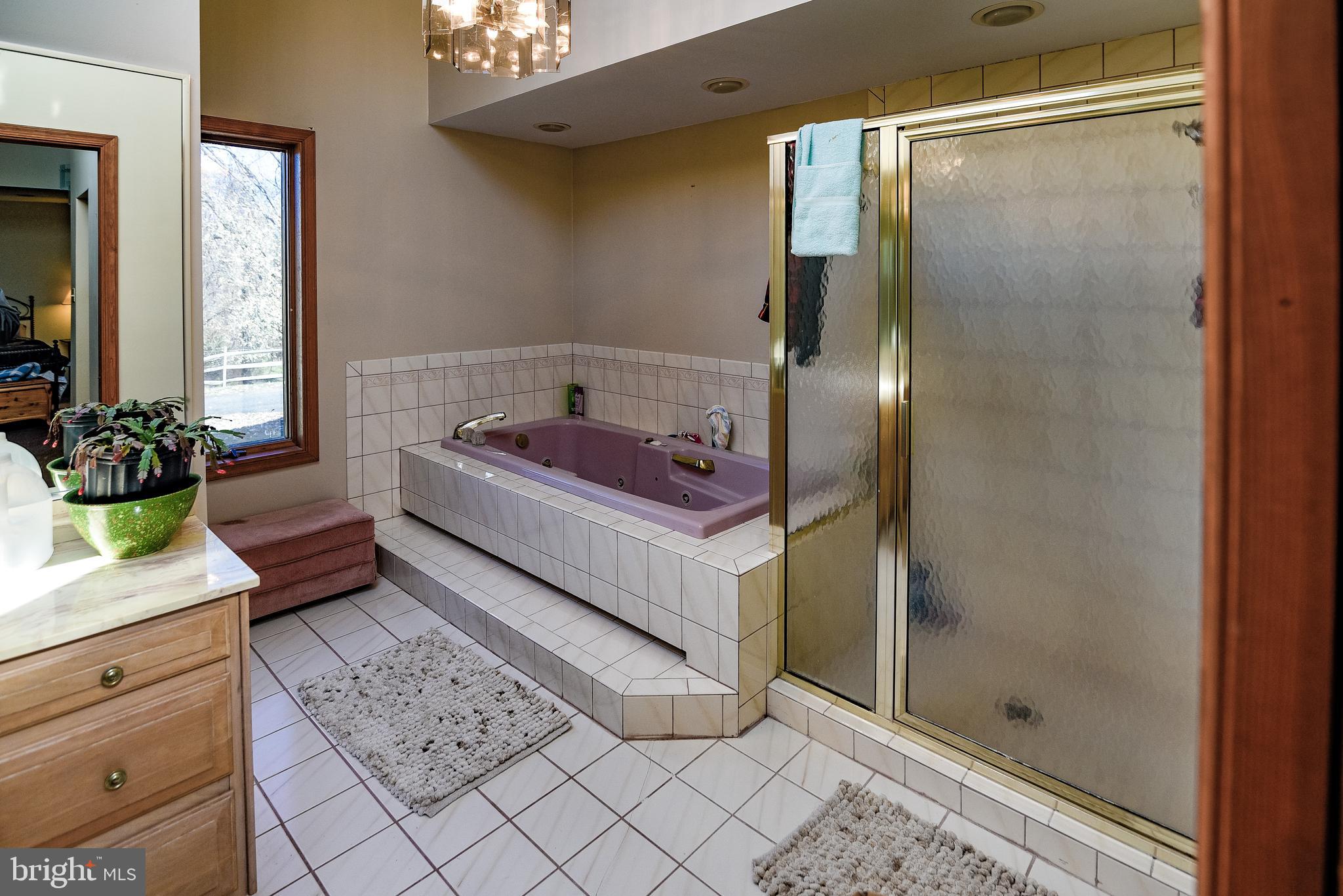 WARTHEN KNOLLS - Residential