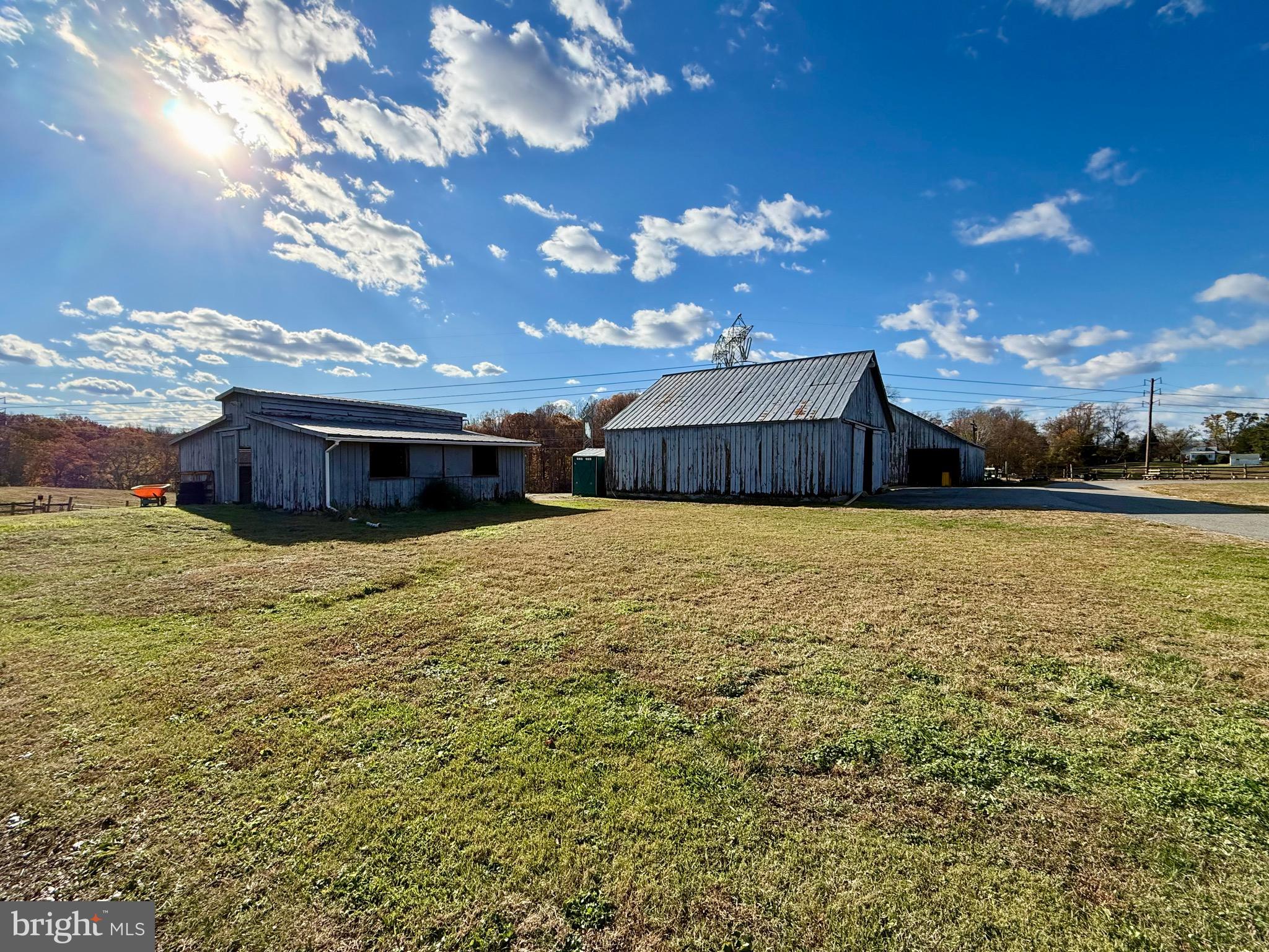 WARTHEN KNOLLS - Residential