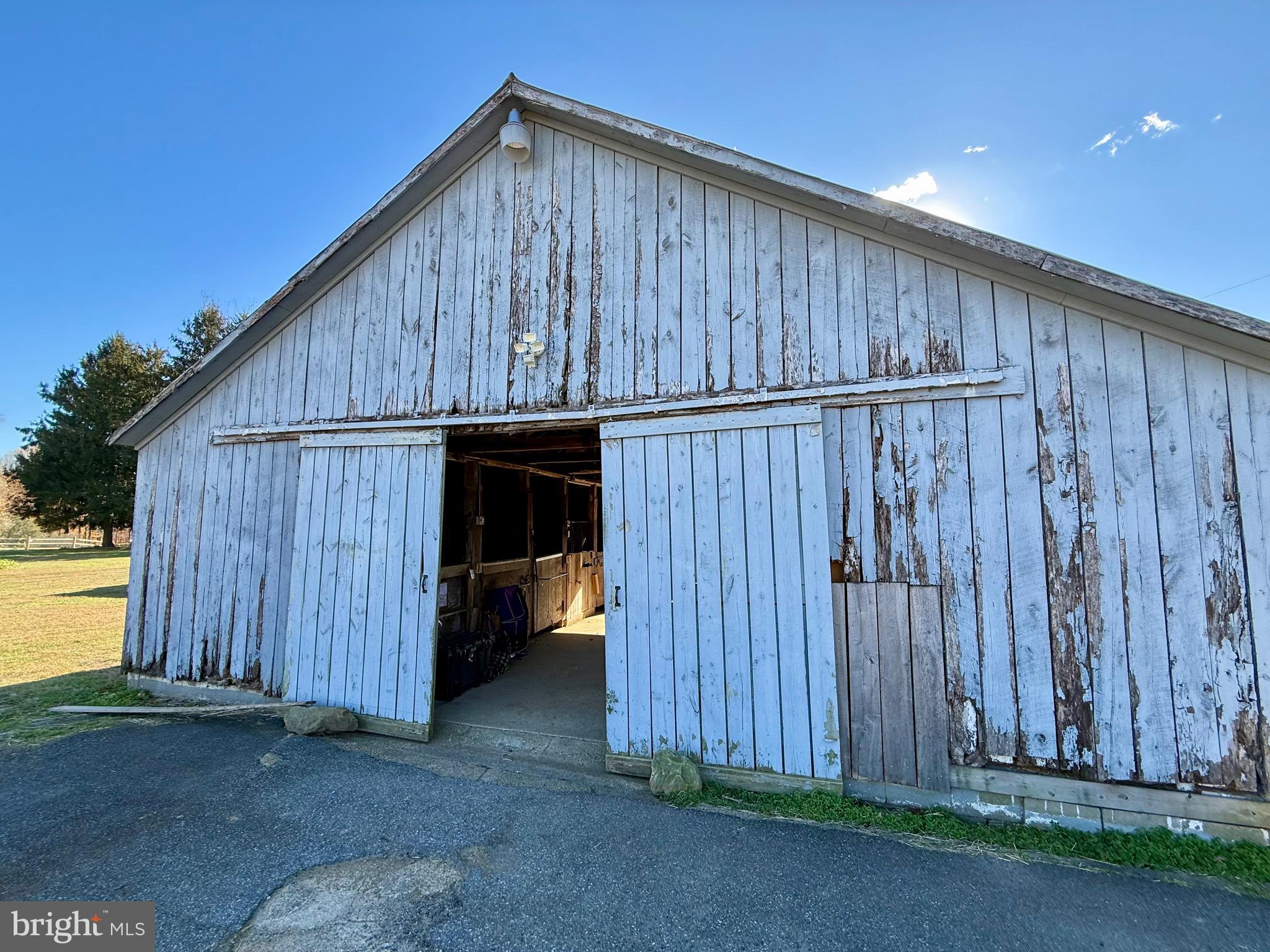 WARTHEN KNOLLS - Residential