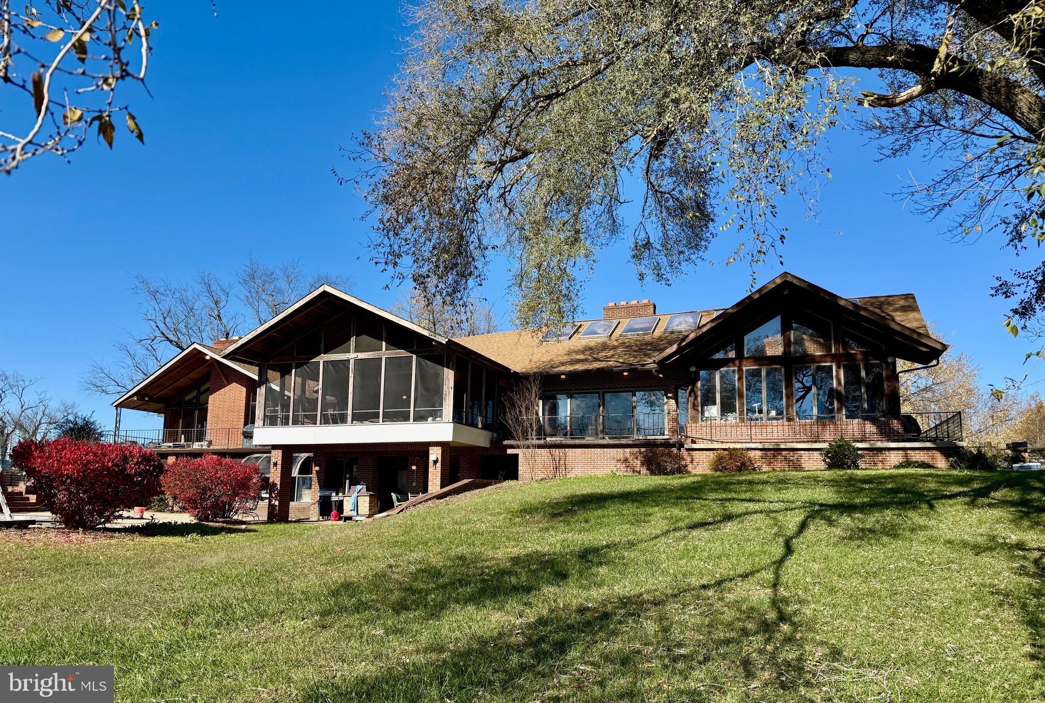 WARTHEN KNOLLS - Residential