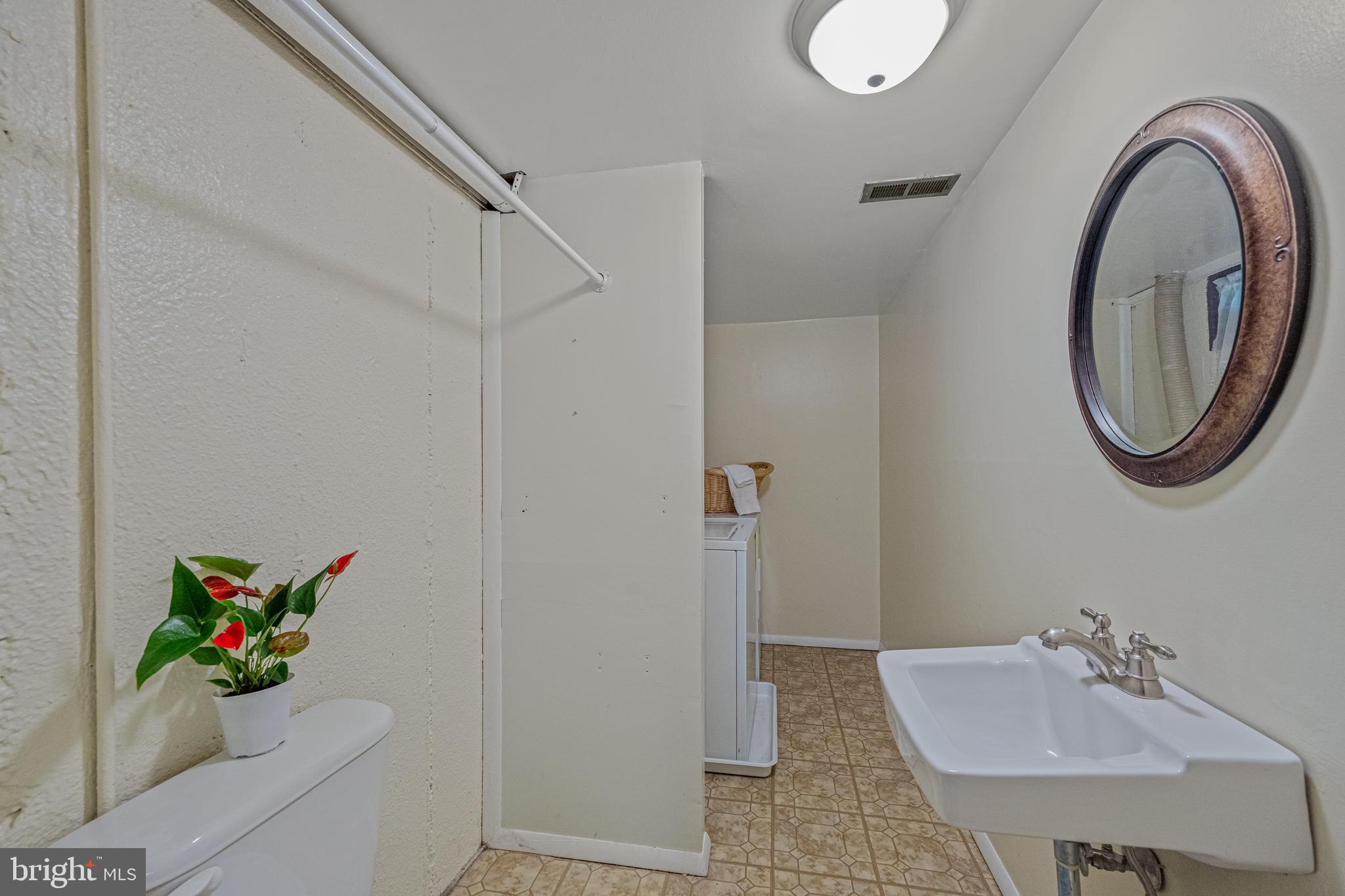 MARYLAND CITY - Residential