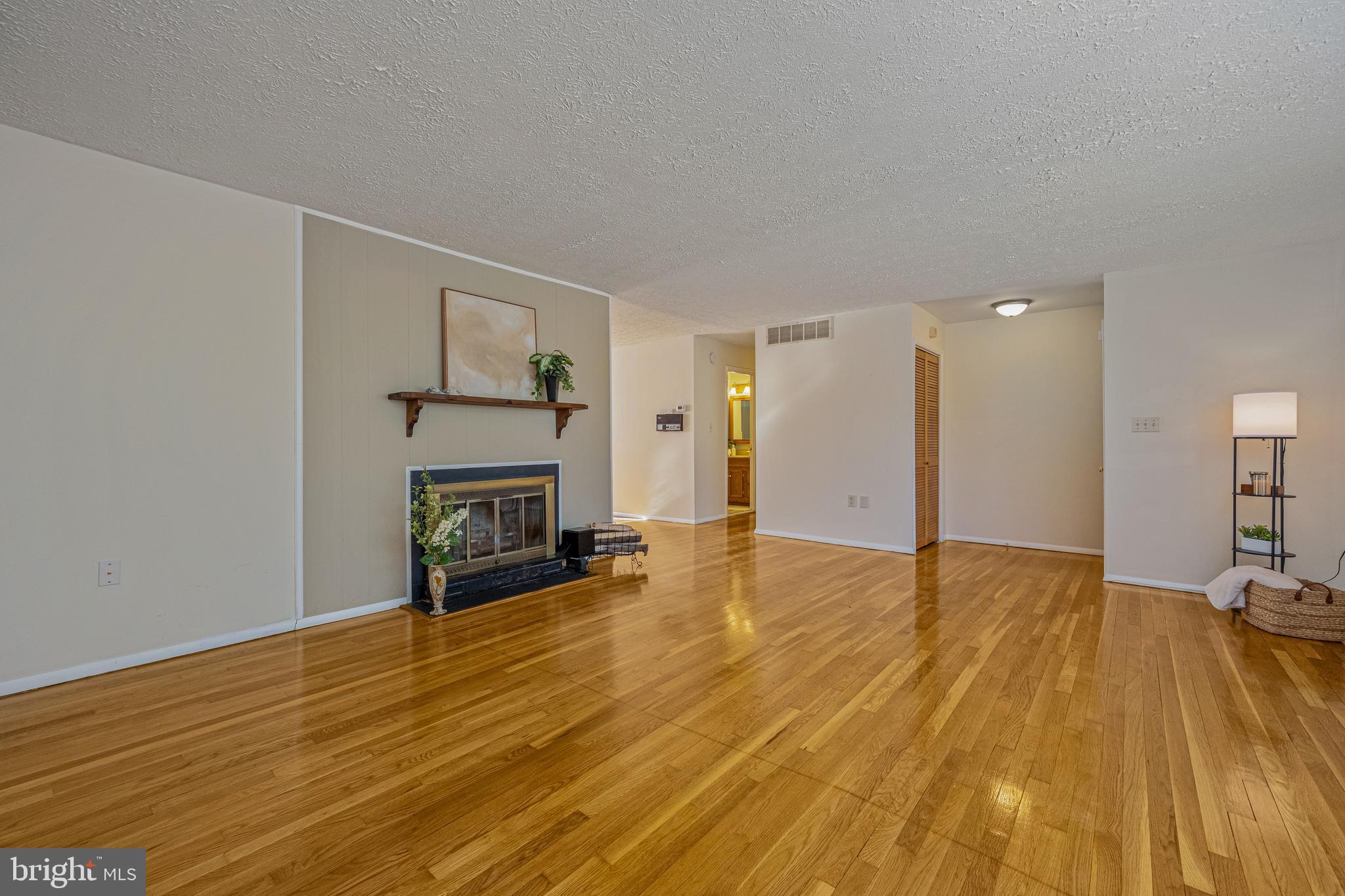 MARYLAND CITY - Residential