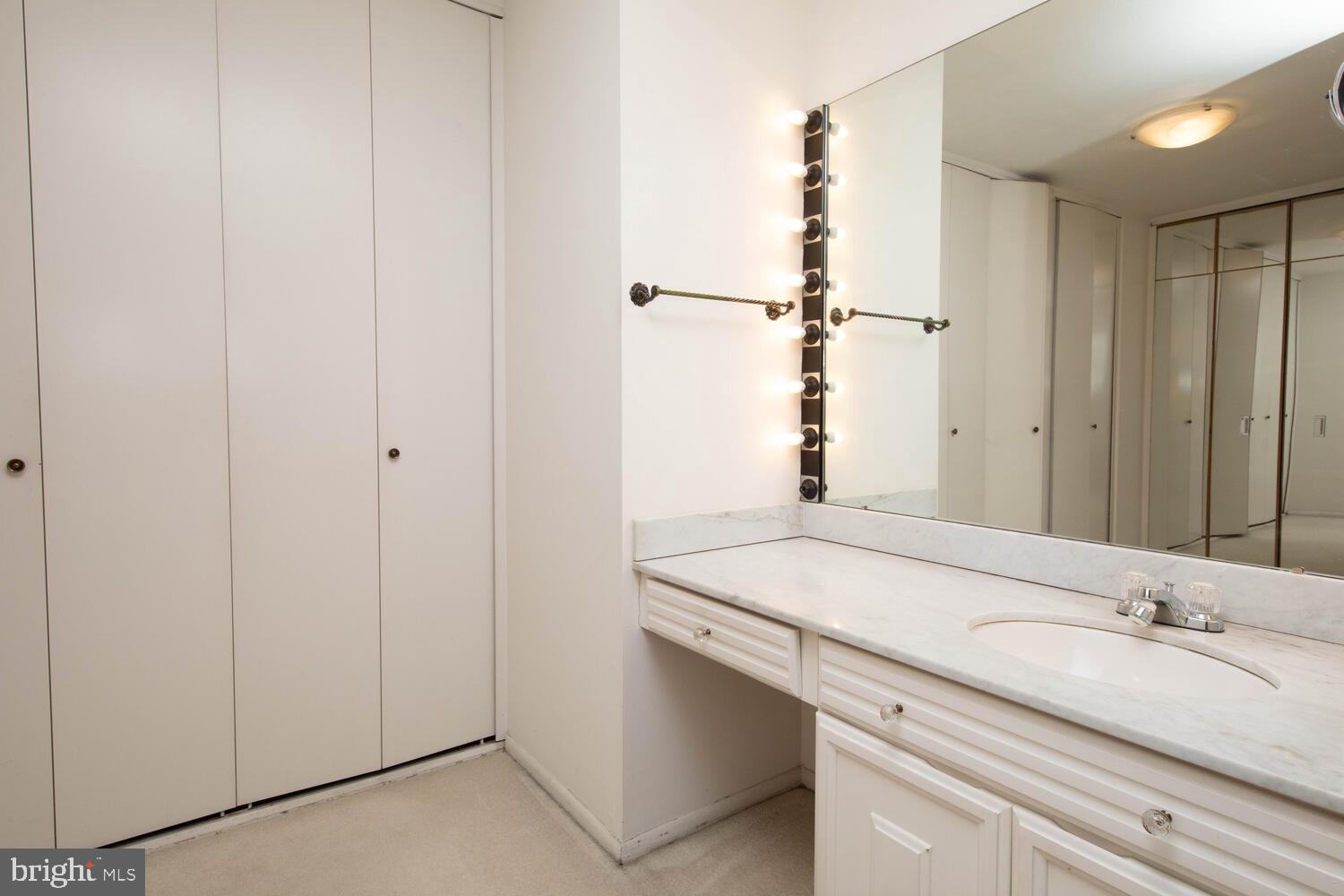 COVENTRY HOUSE - Residential