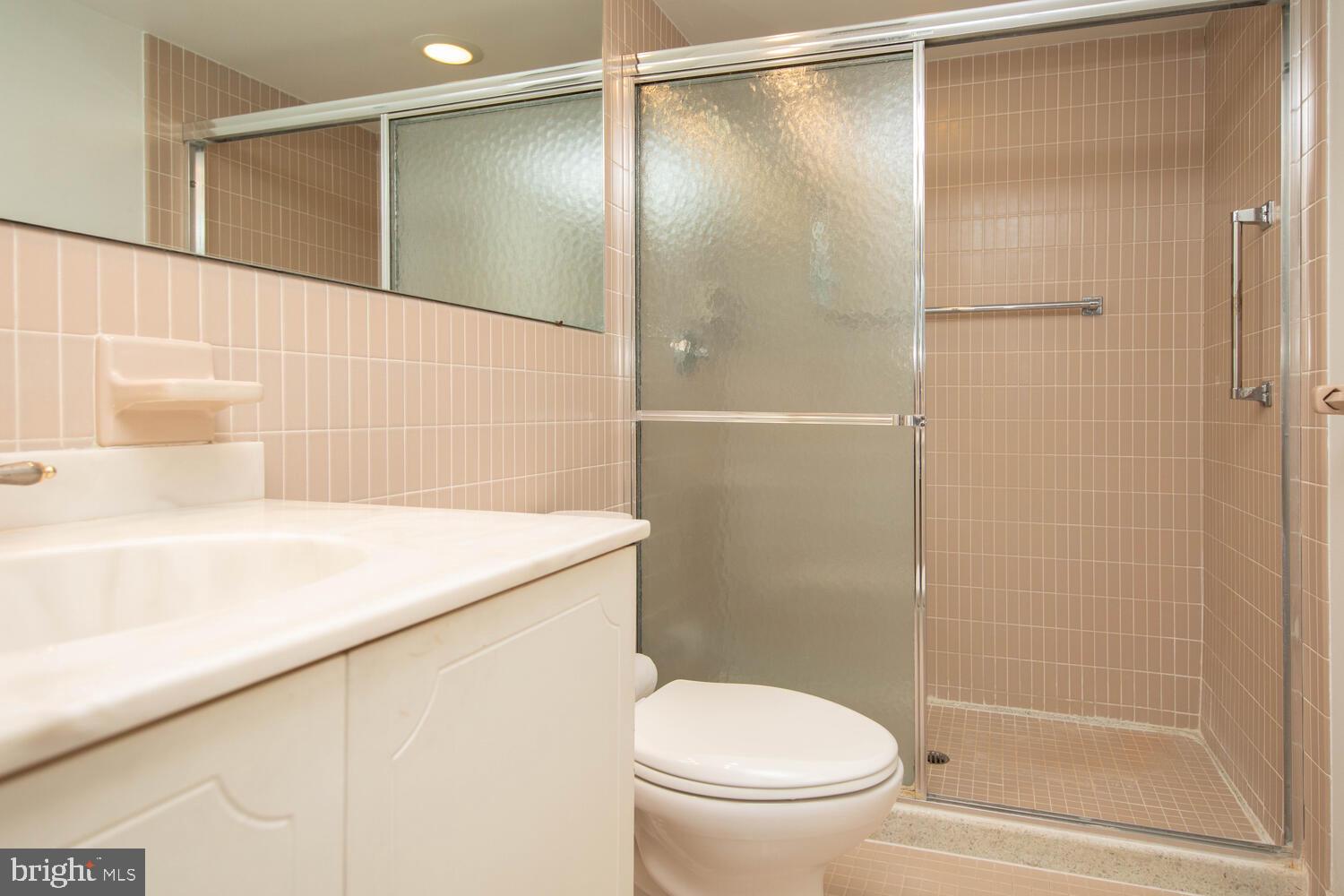 COVENTRY HOUSE - Residential