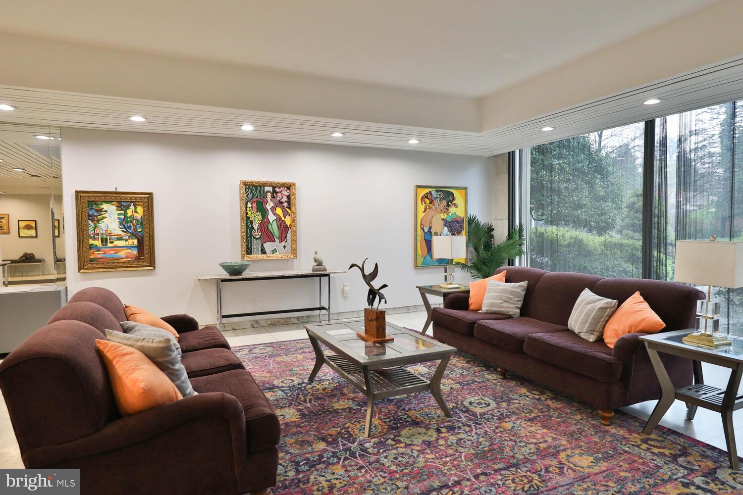 COVENTRY HOUSE - Residential