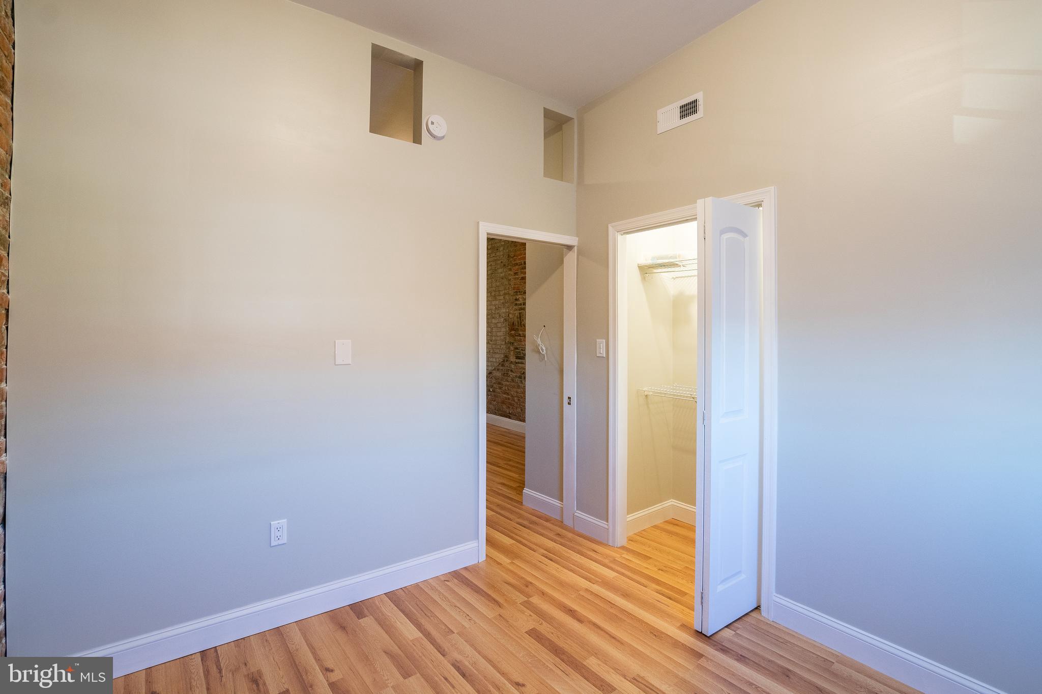 EAST PASSYUNK CROSSING - Residential Lease