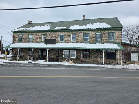 11 DEYSHER ROAD FLEETWOOD PA 19522