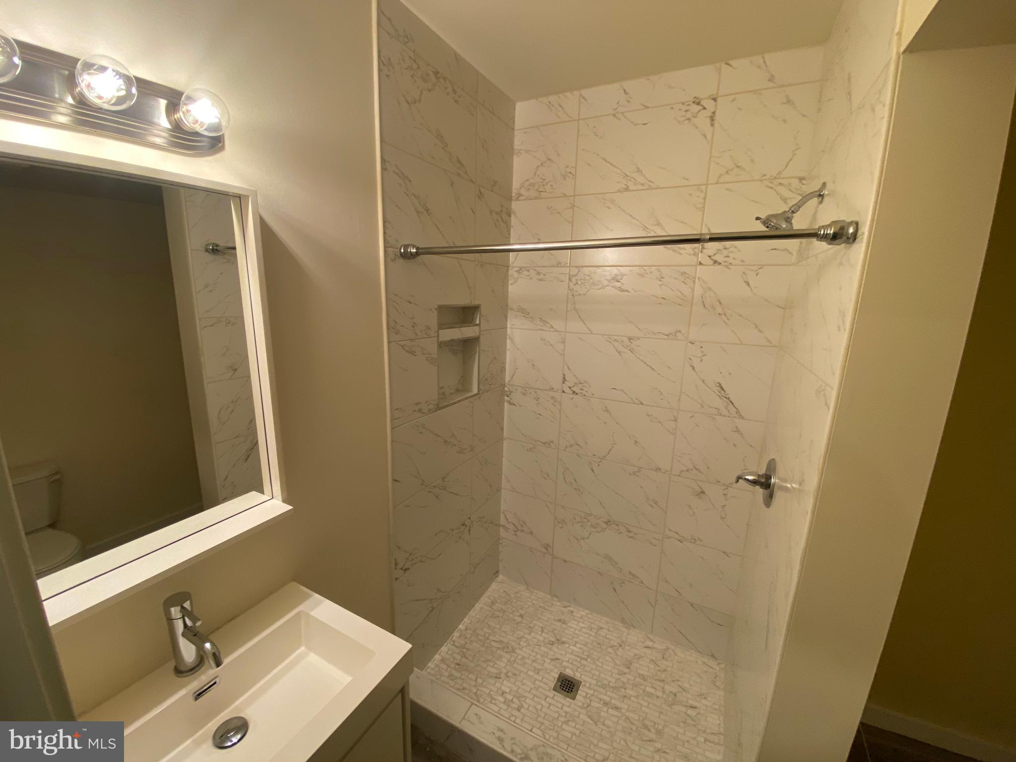 OVERBROOK - Residential Lease