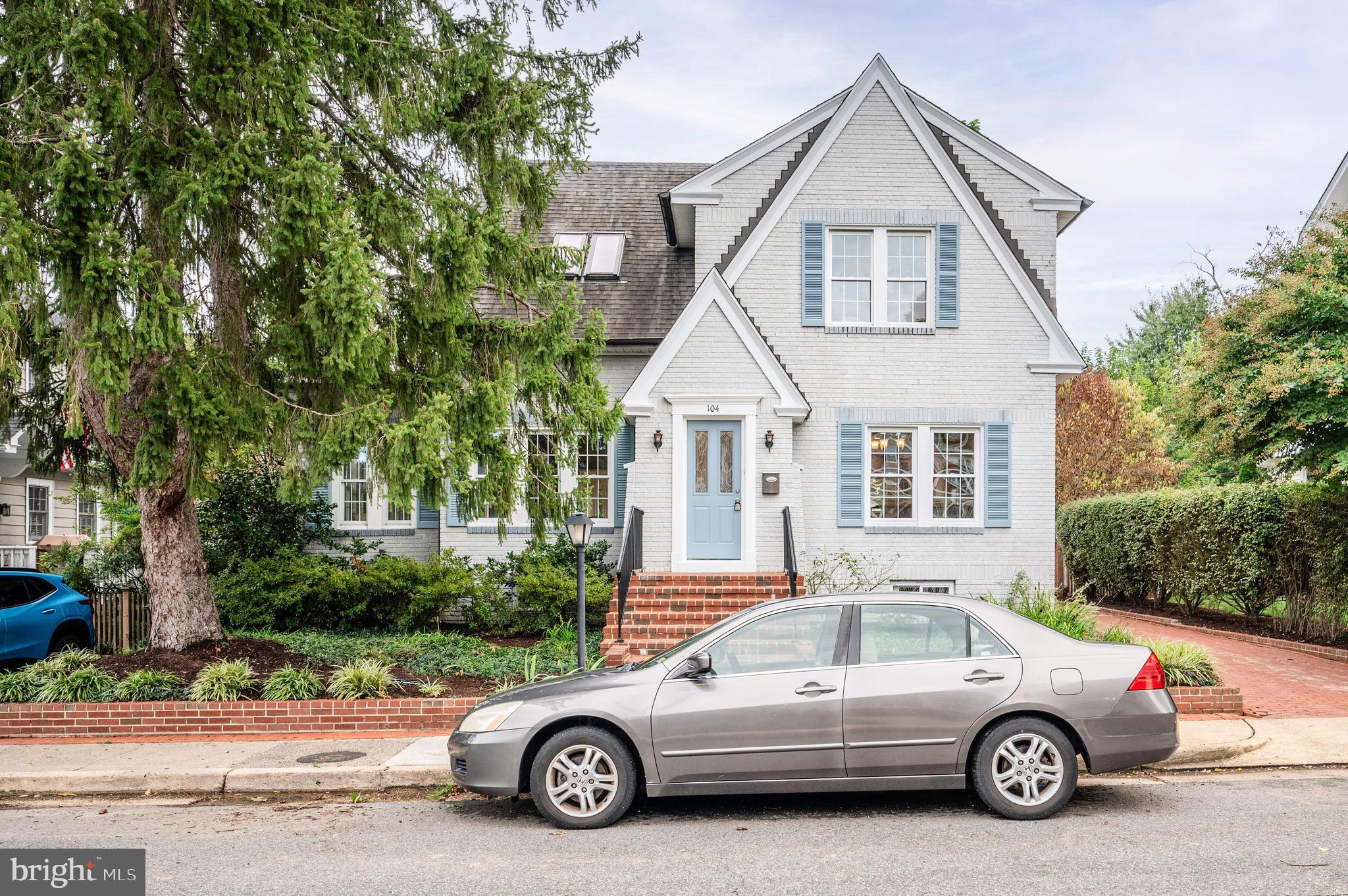 ROSEMONT - Residential