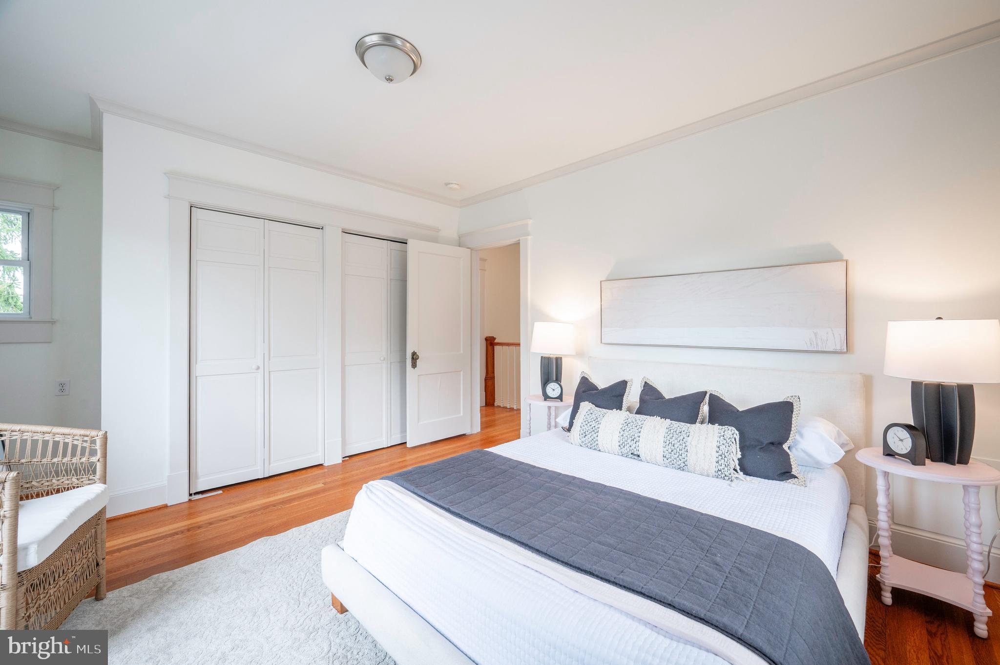 ROSEMONT - Residential