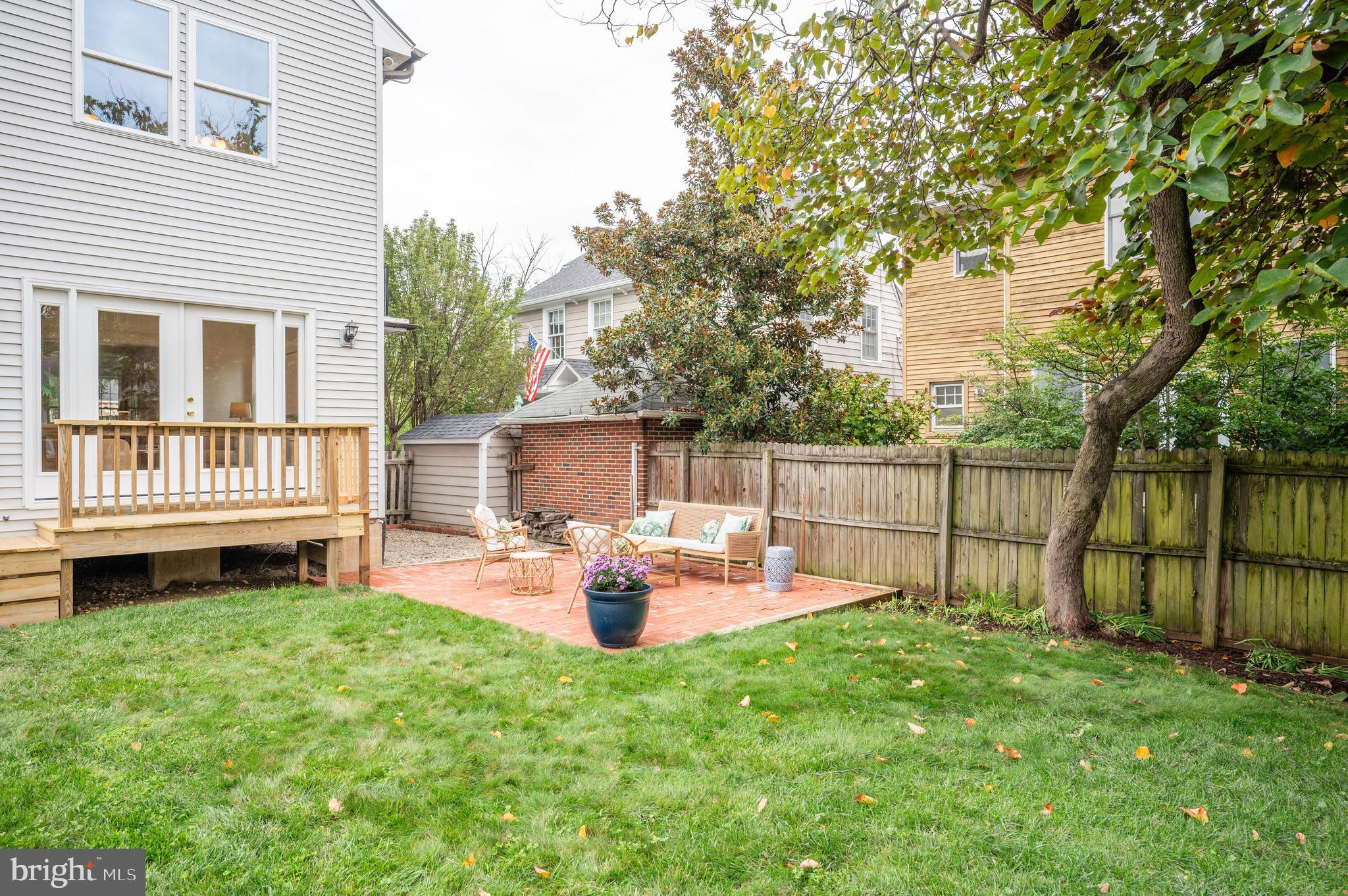 ROSEMONT - Residential